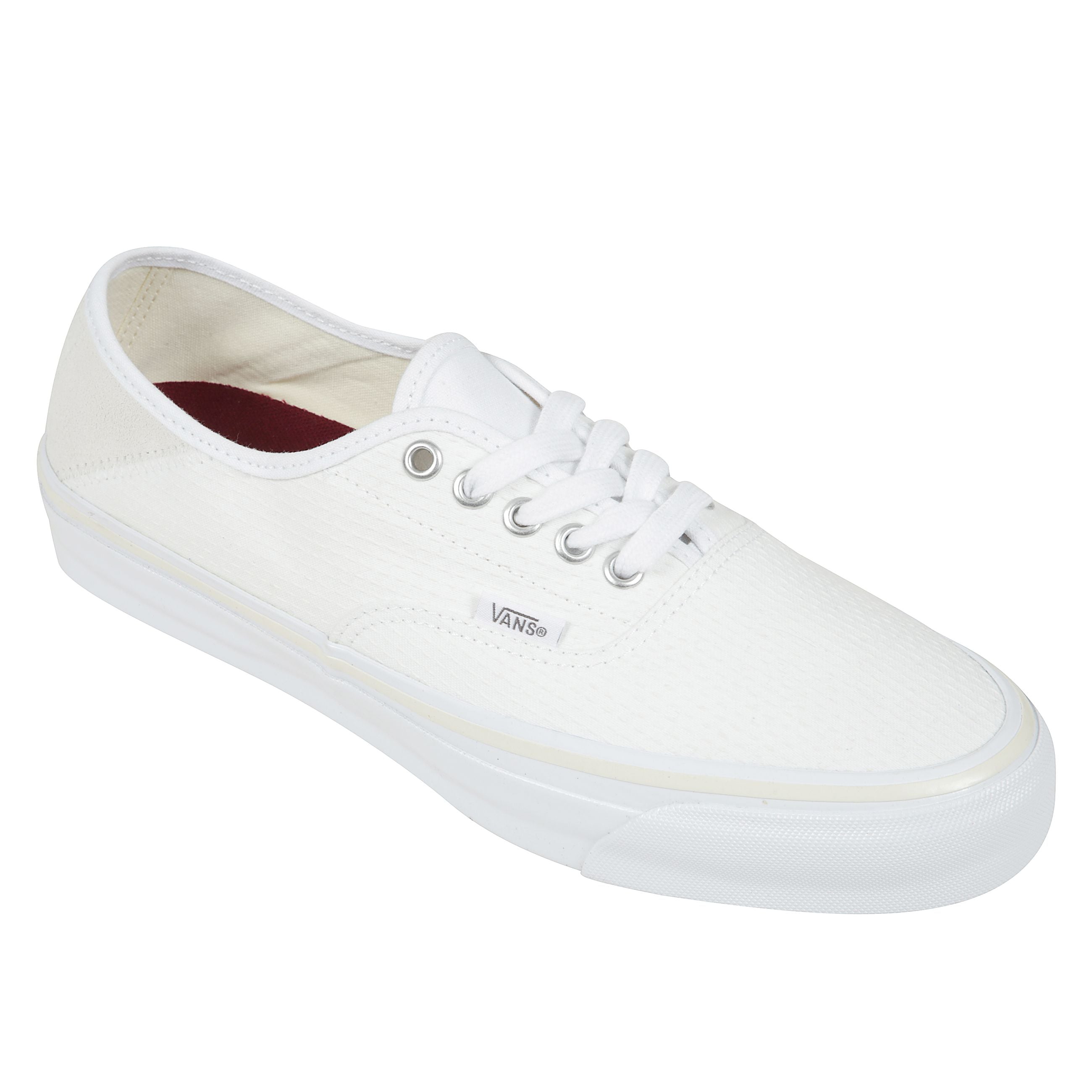 Footwear
lx authentic 44 kickdown sashiko white
sneakers vans con cuciture decorative, allacciatura frontale, suola piatta, patch logo.