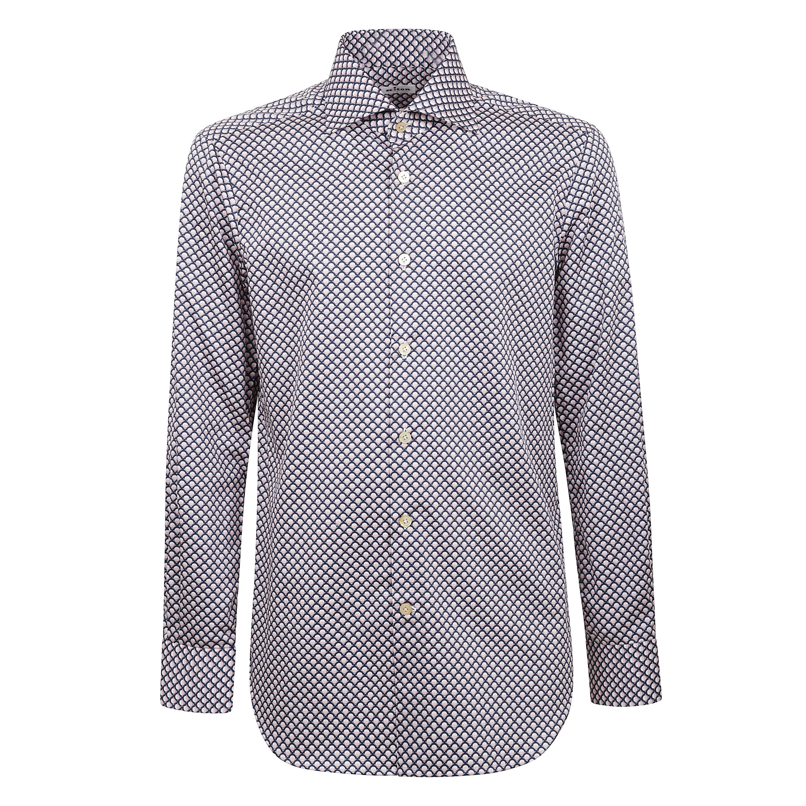 Camicia a fantasia regular fit con collo francese, abbottonatura sul davanti.