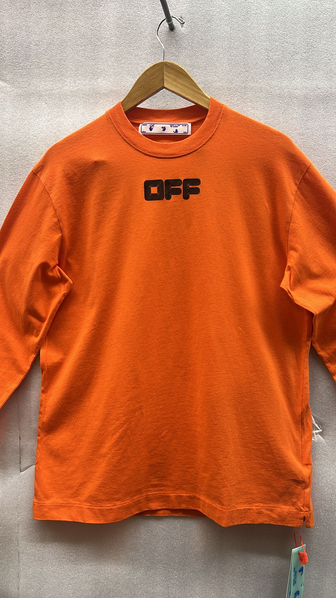 Off-white Arrows Font L/s Skate Tee Mens Style : Omab064f21jer0052010