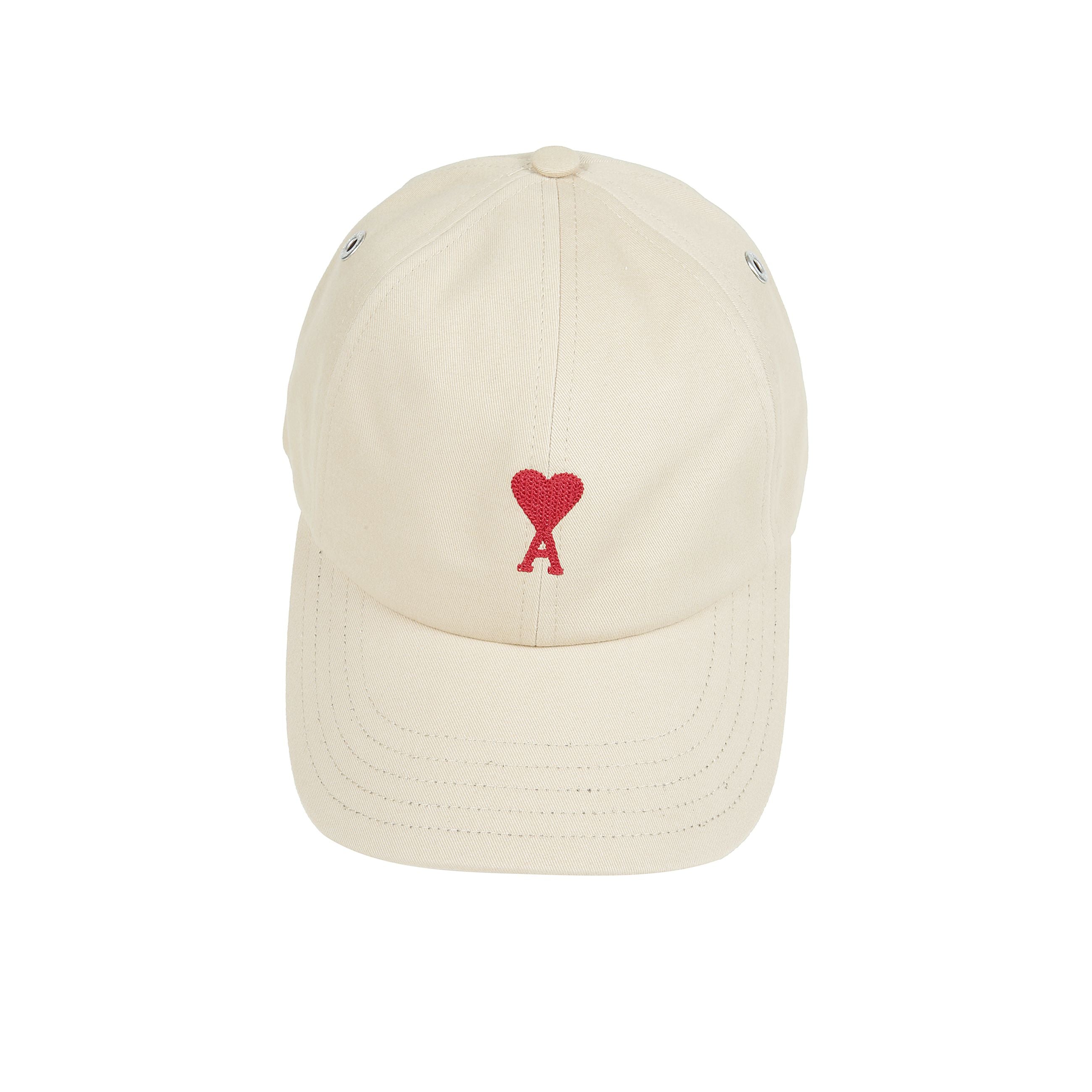 Berretto in gabardine di cotone effetto pesca con logo rosso ami de coeur ricamo punto a catena e fodera in cotone. "ami" fibbia di regolazione 57 cm sul retro firma.