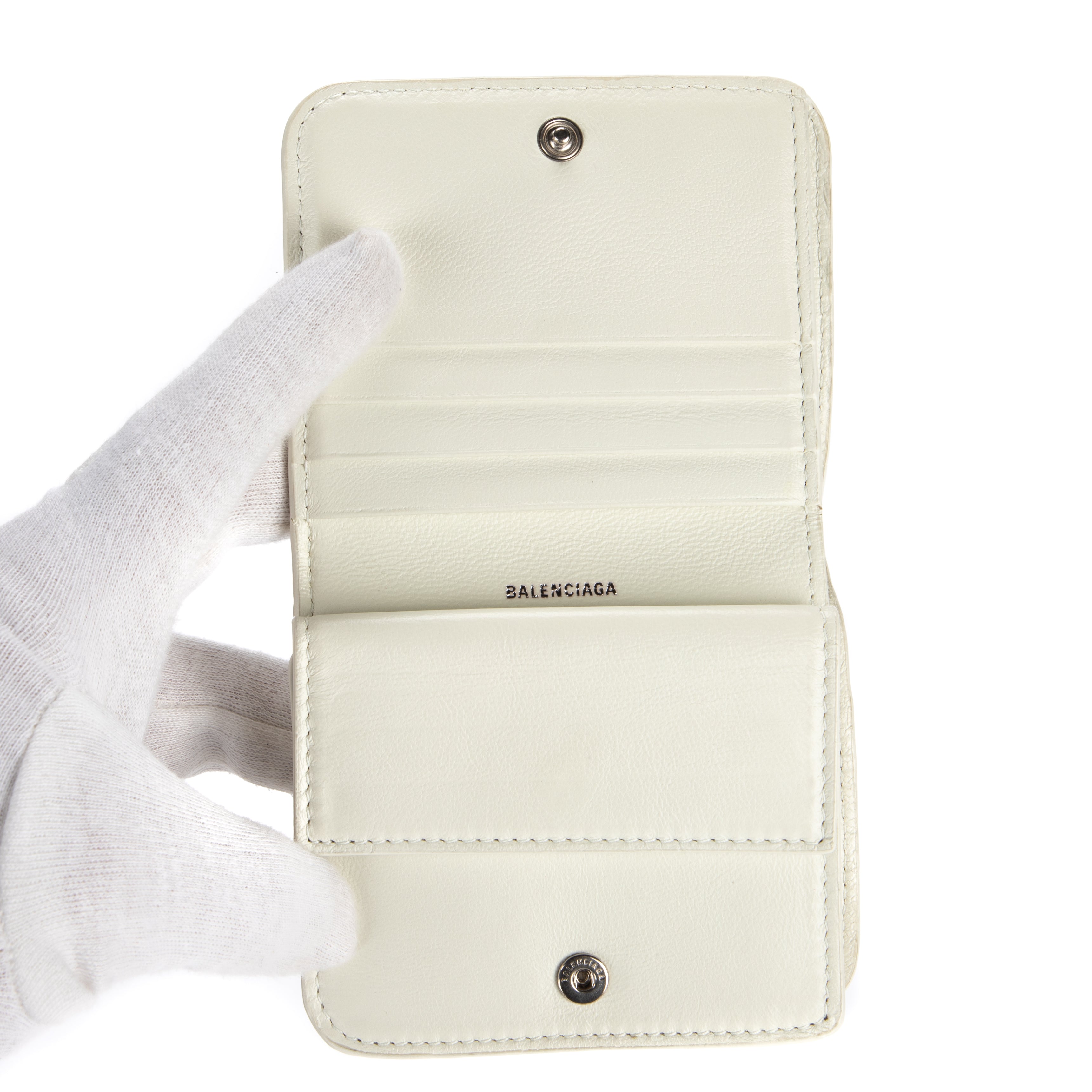 Classic Compact Bifold Wallet