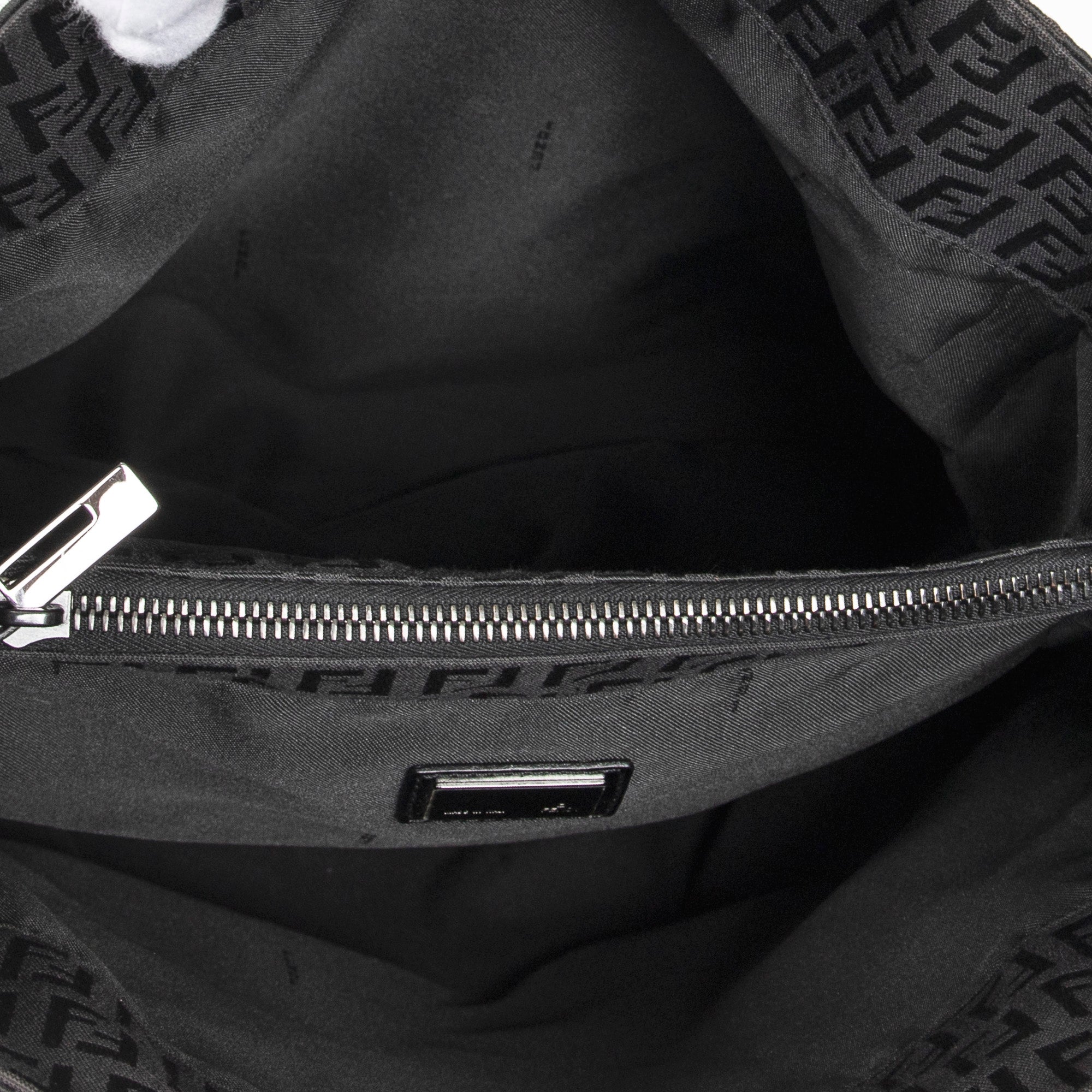 Vertical Tote