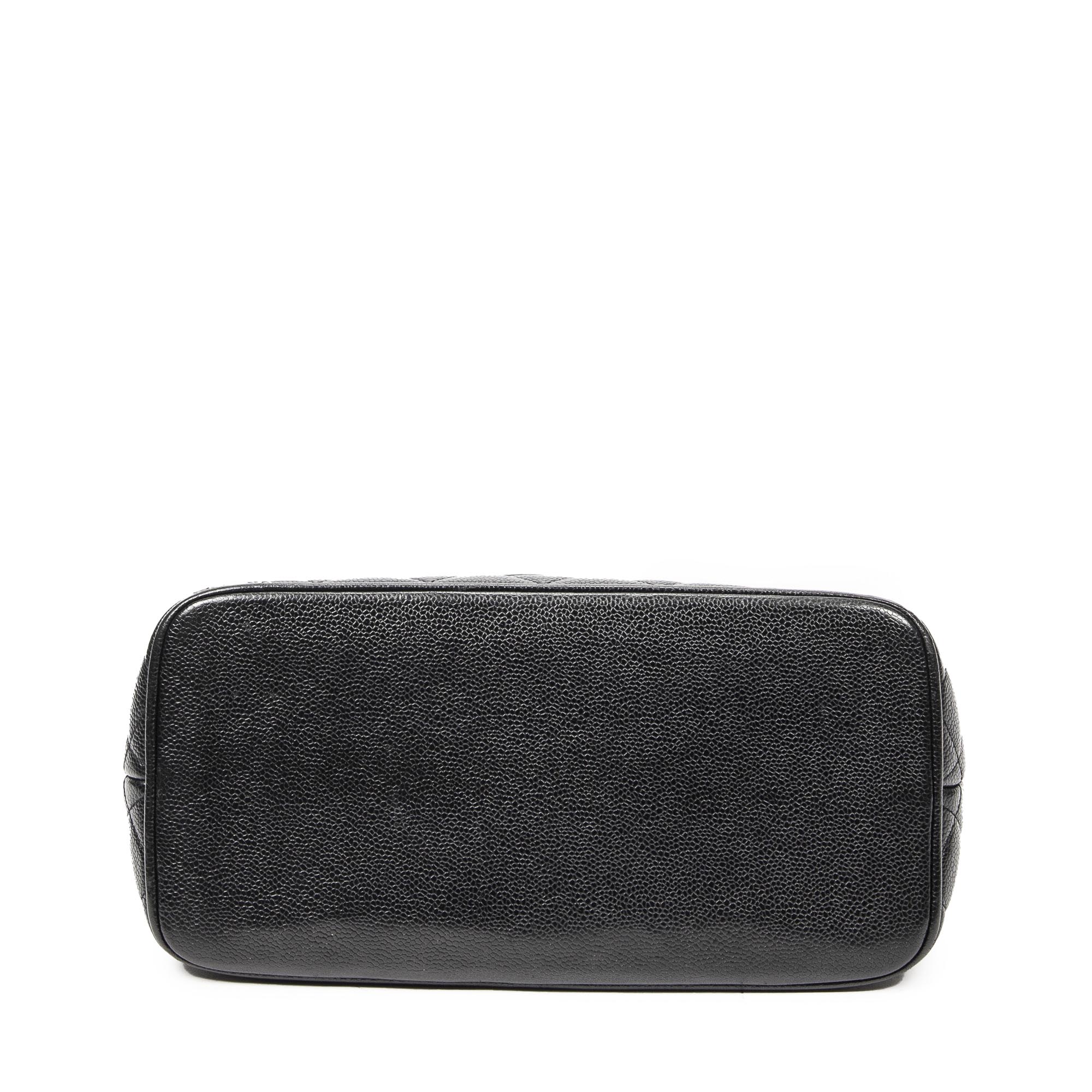 Medallion Tote