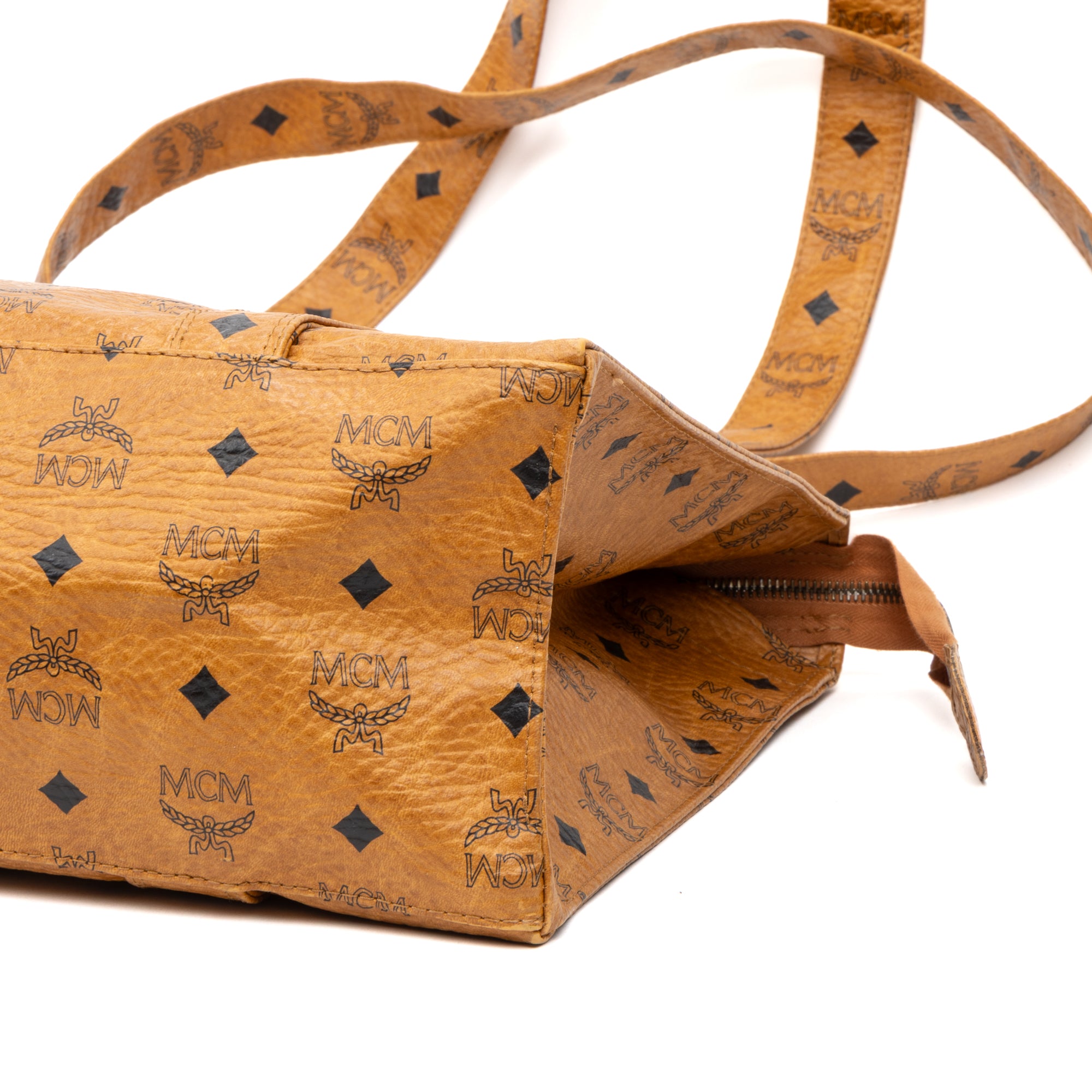 Square Long Straps Zip Tote