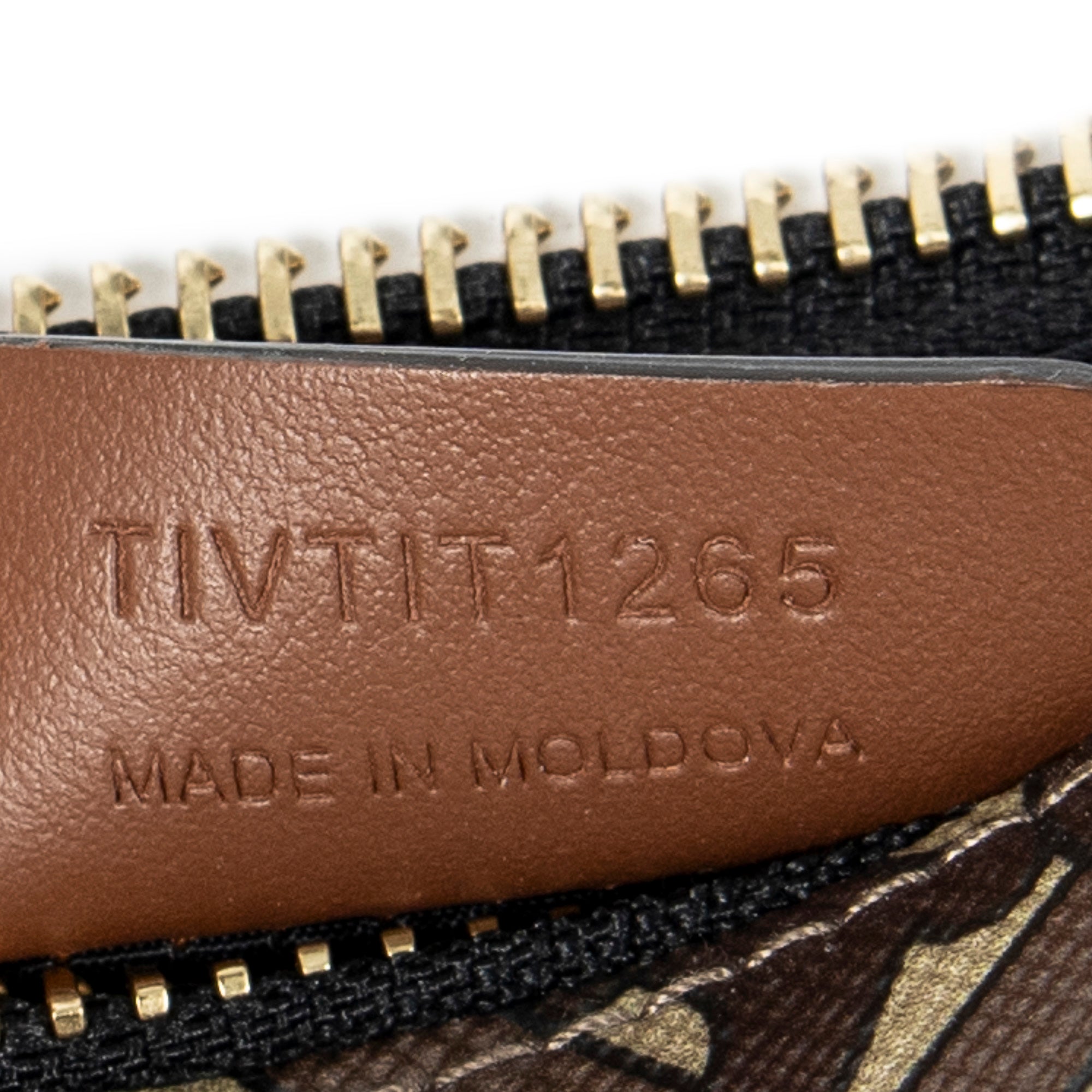 Zip Coin Case