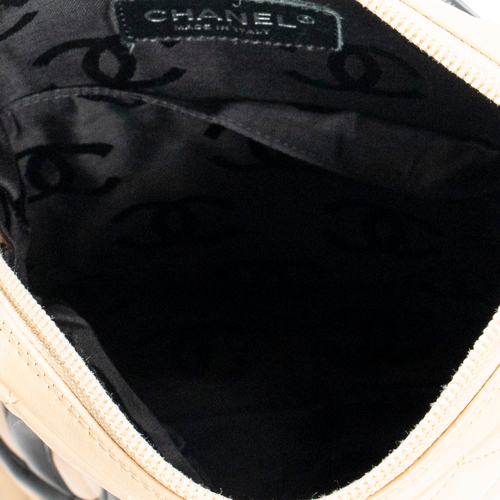 Cambon Ligne Crossbody