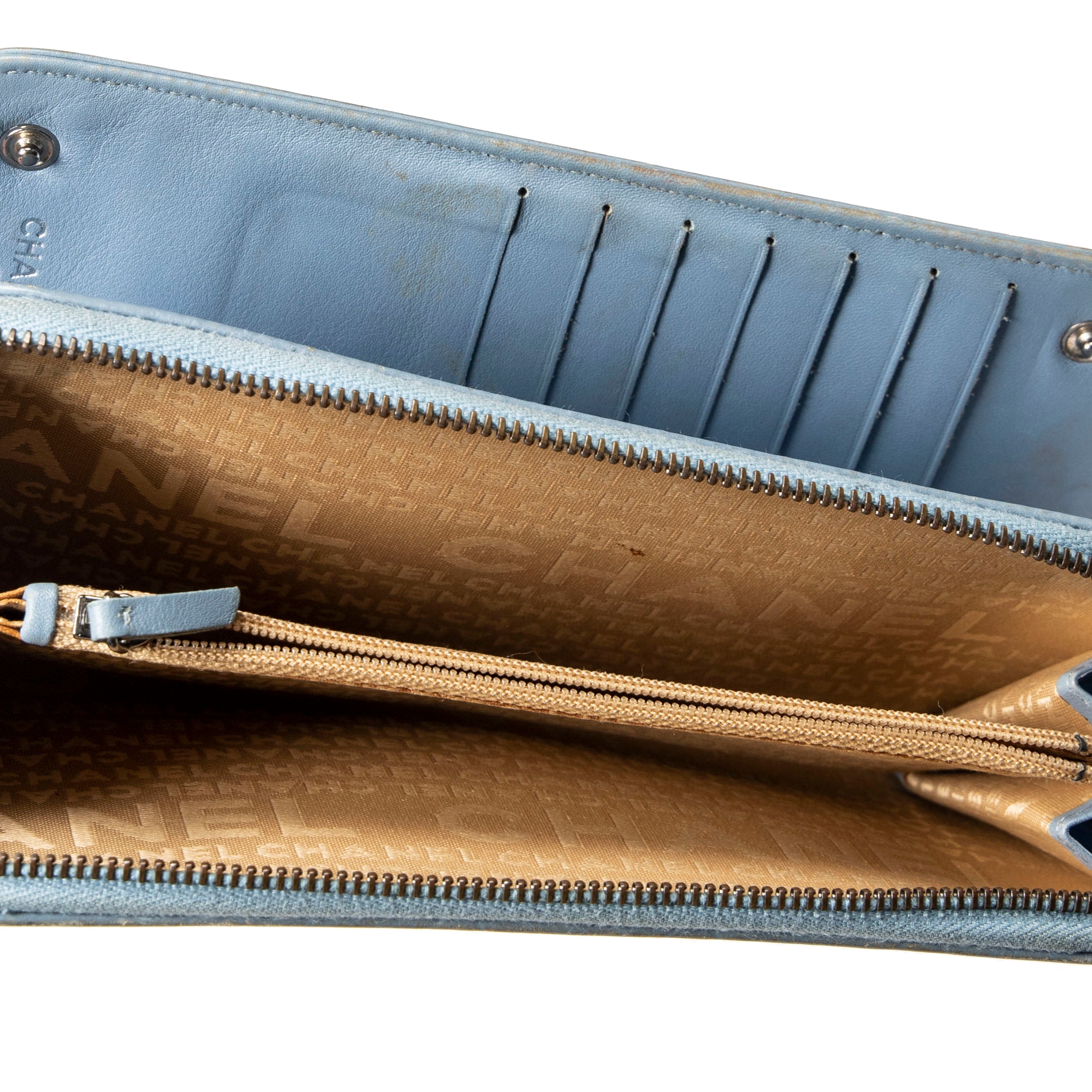 Long Bifold Zip Around Wallet