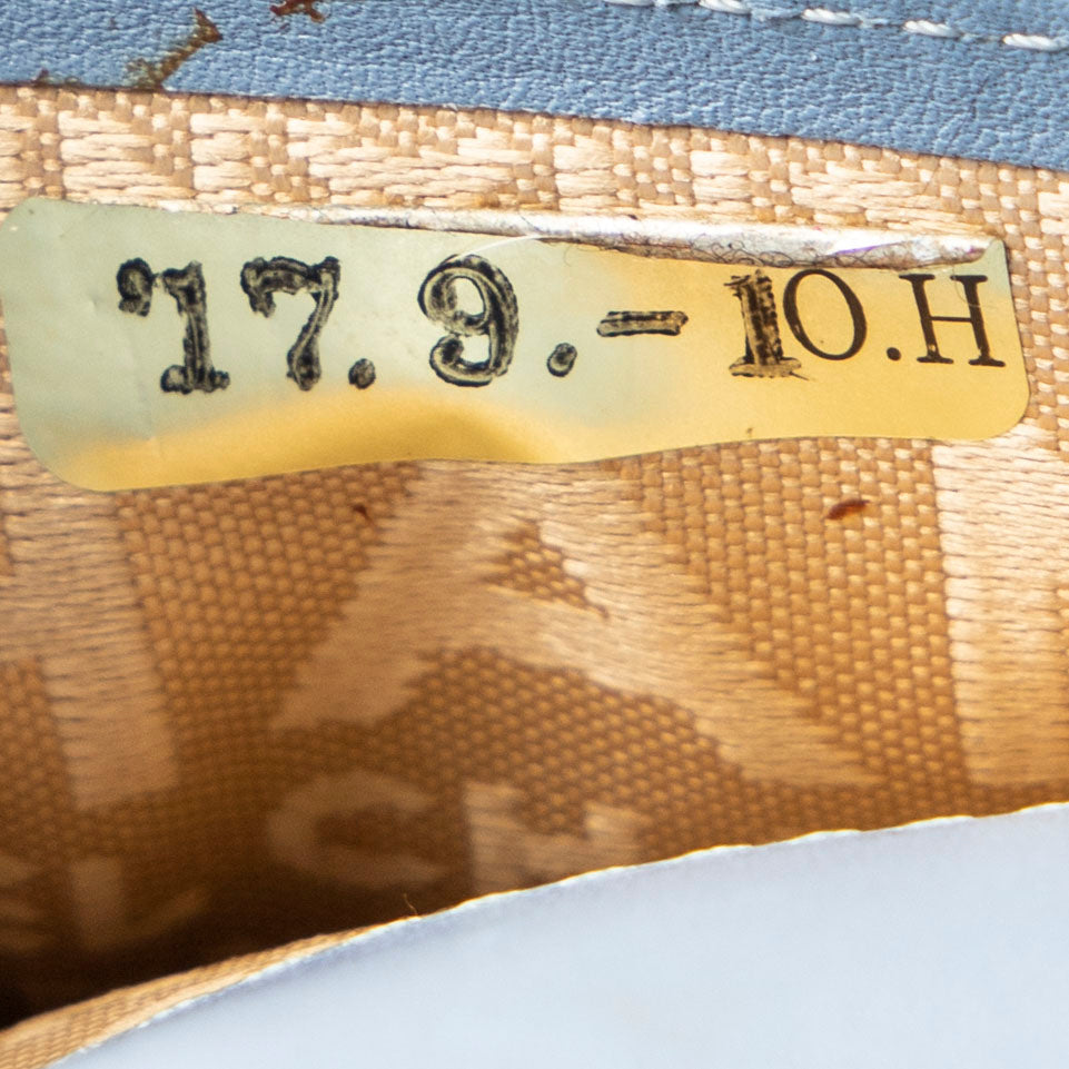 Long Bifold Zip Around Wallet