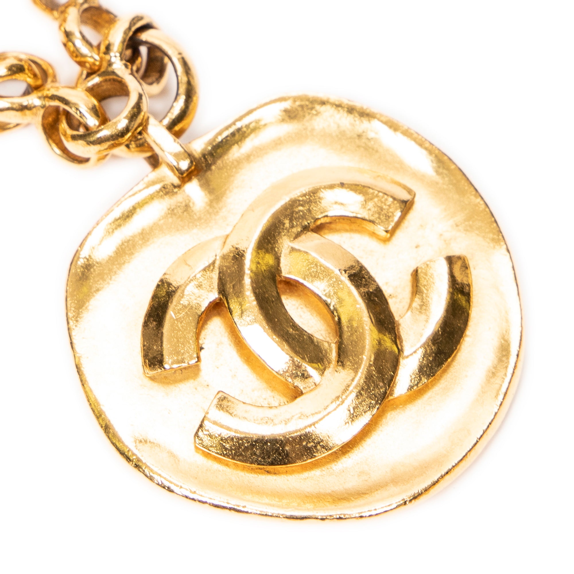 CC Medallion Pendant Chain Necklace