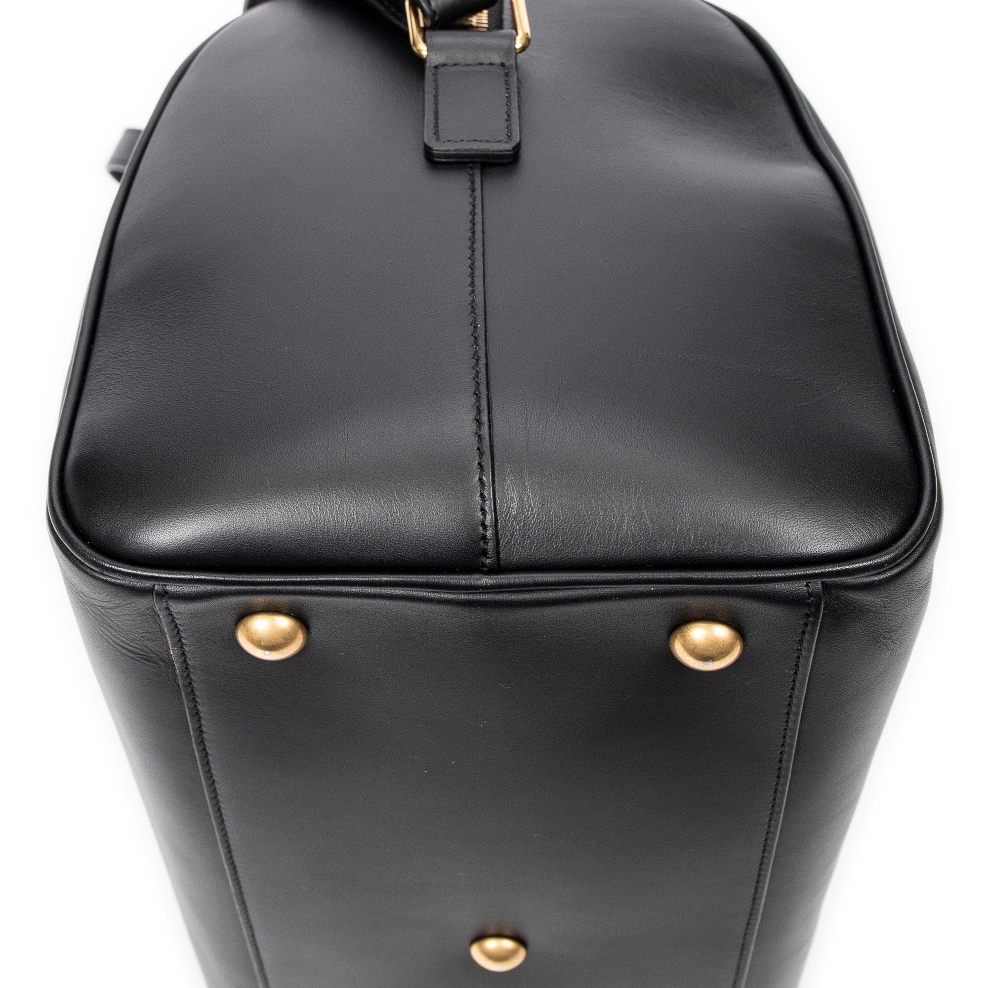 Duffle 6