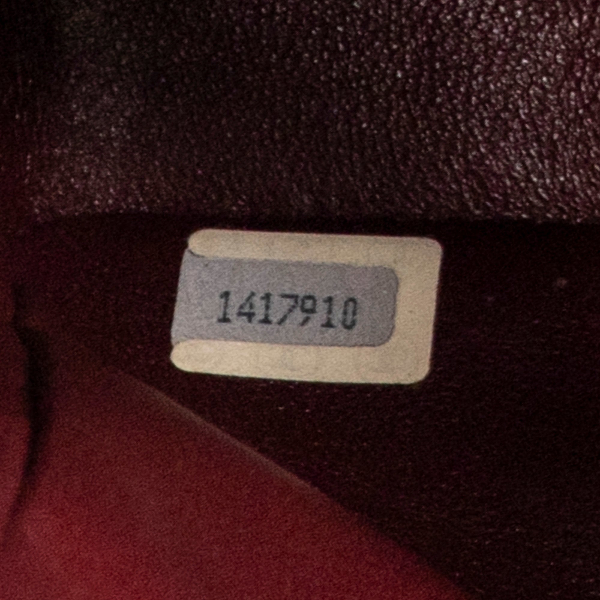 Classic Double Flap 26