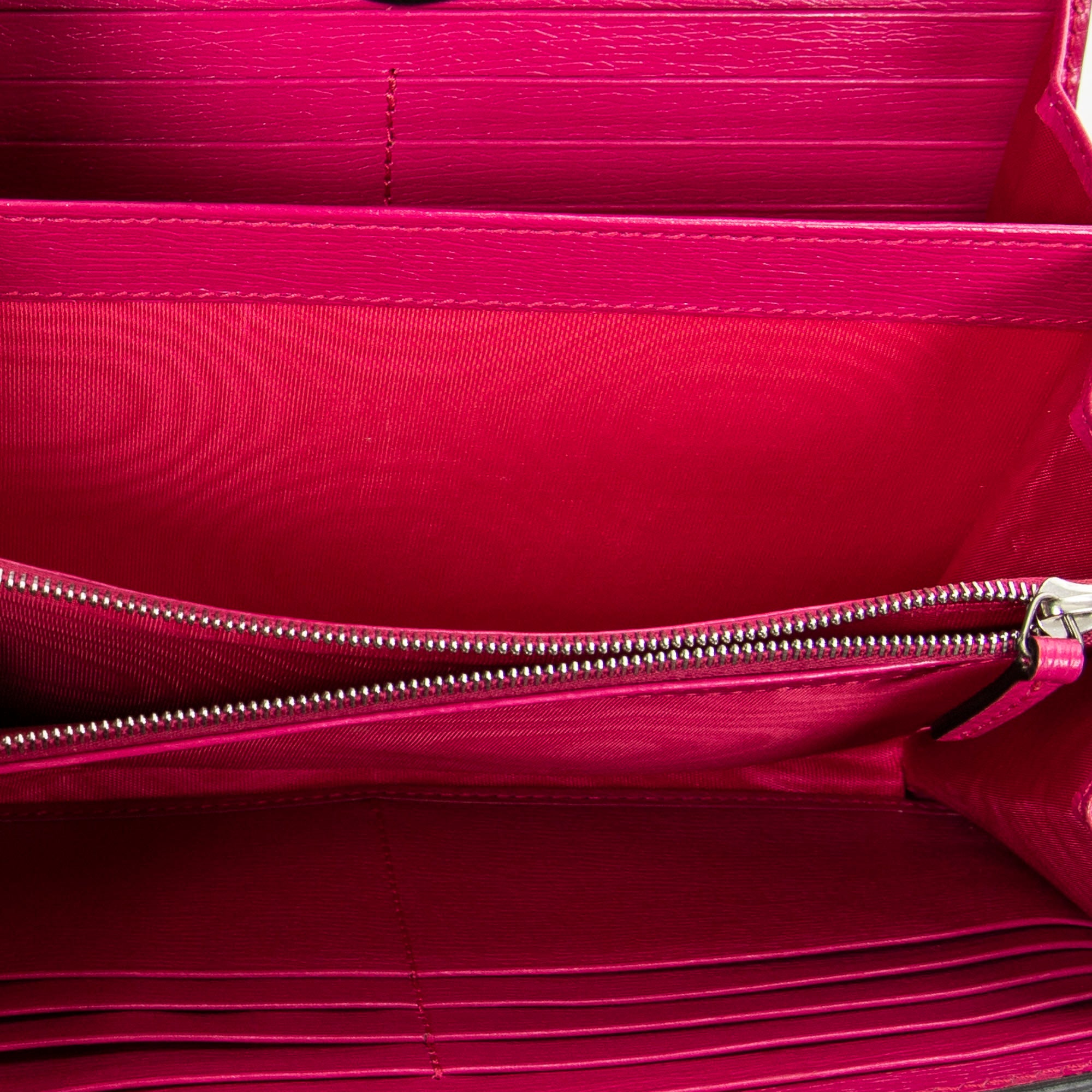 Dionysus Floral Chain Wallet
