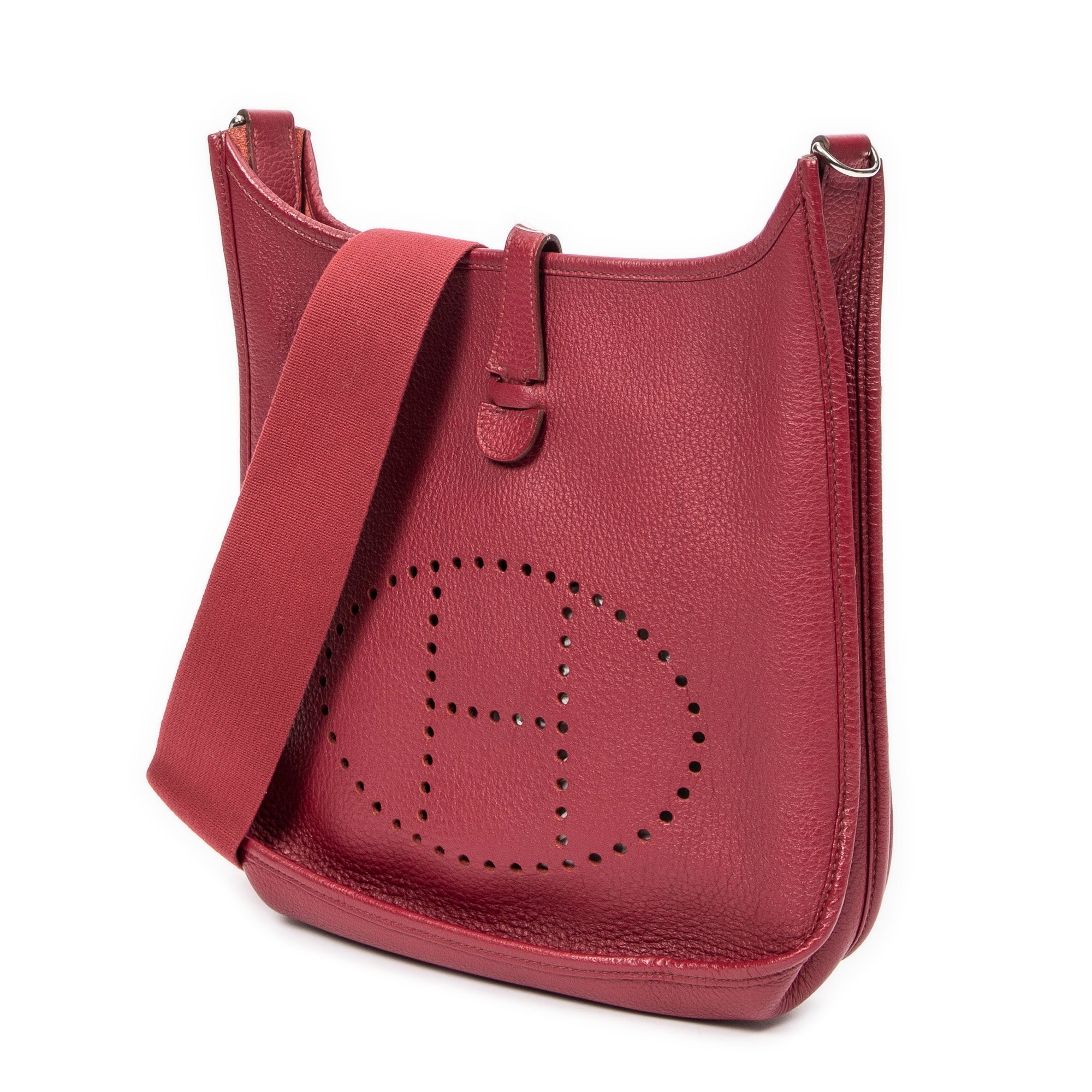 Evelyne III PM