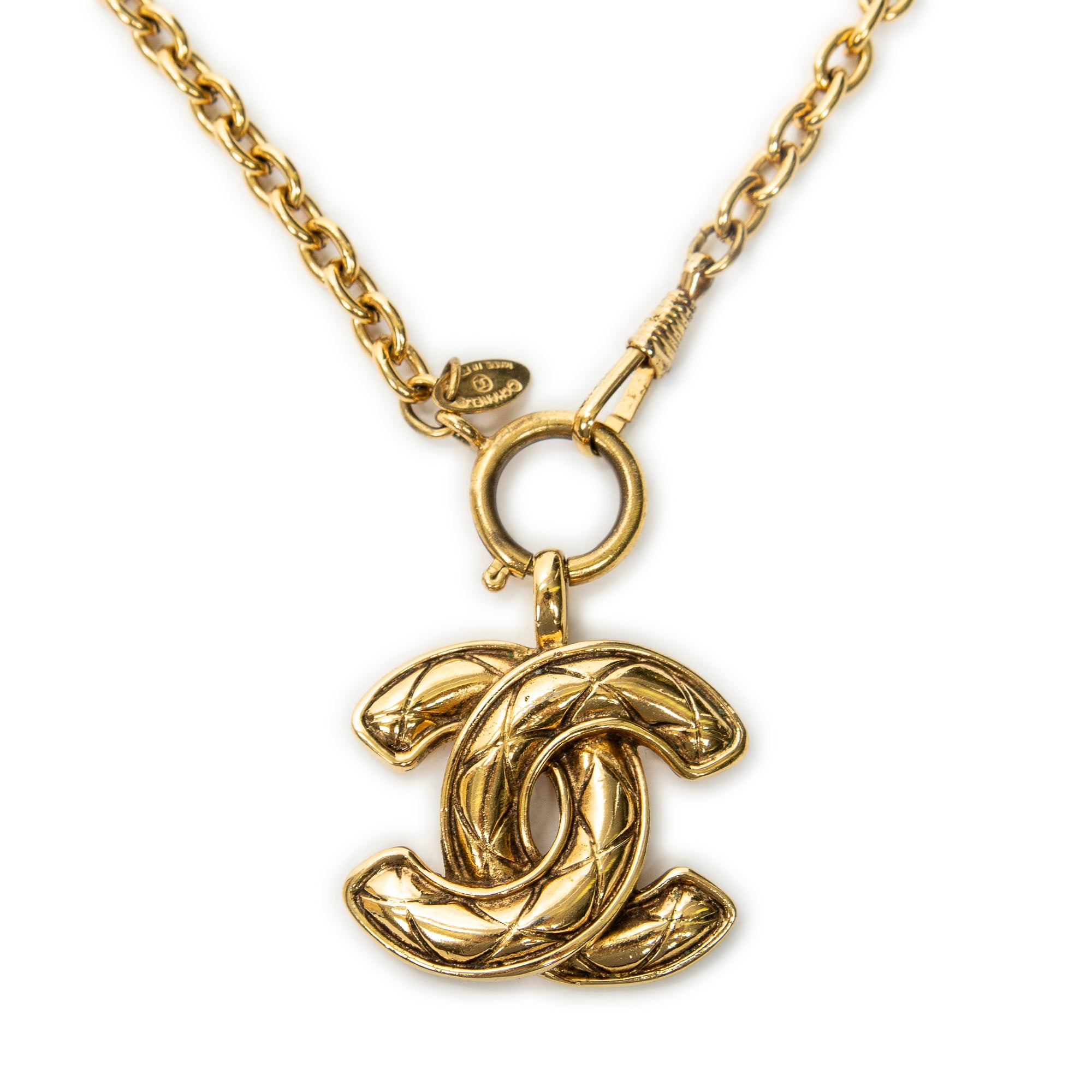 Quilted CC Pendant Chain Necklace