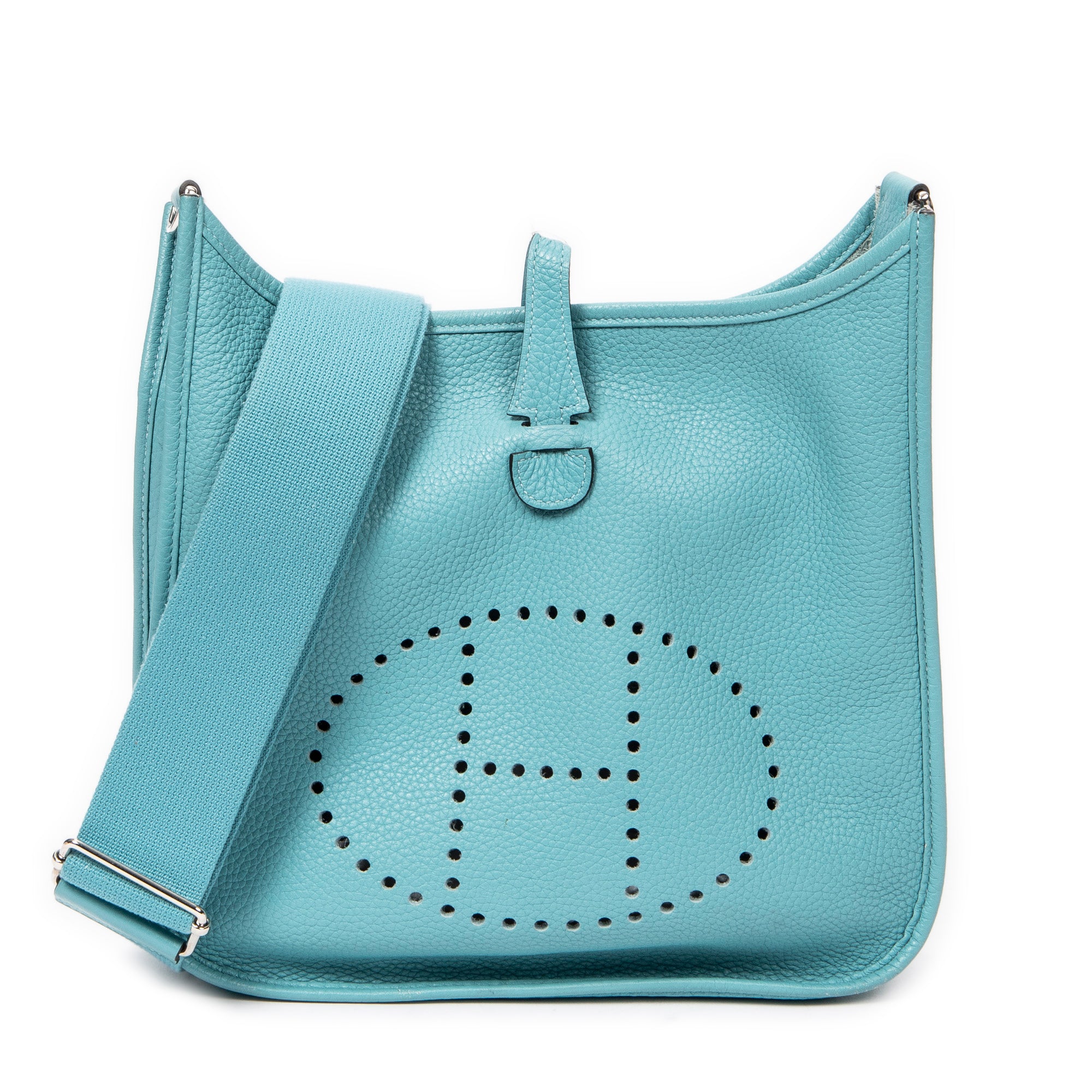 Evelyne III PM