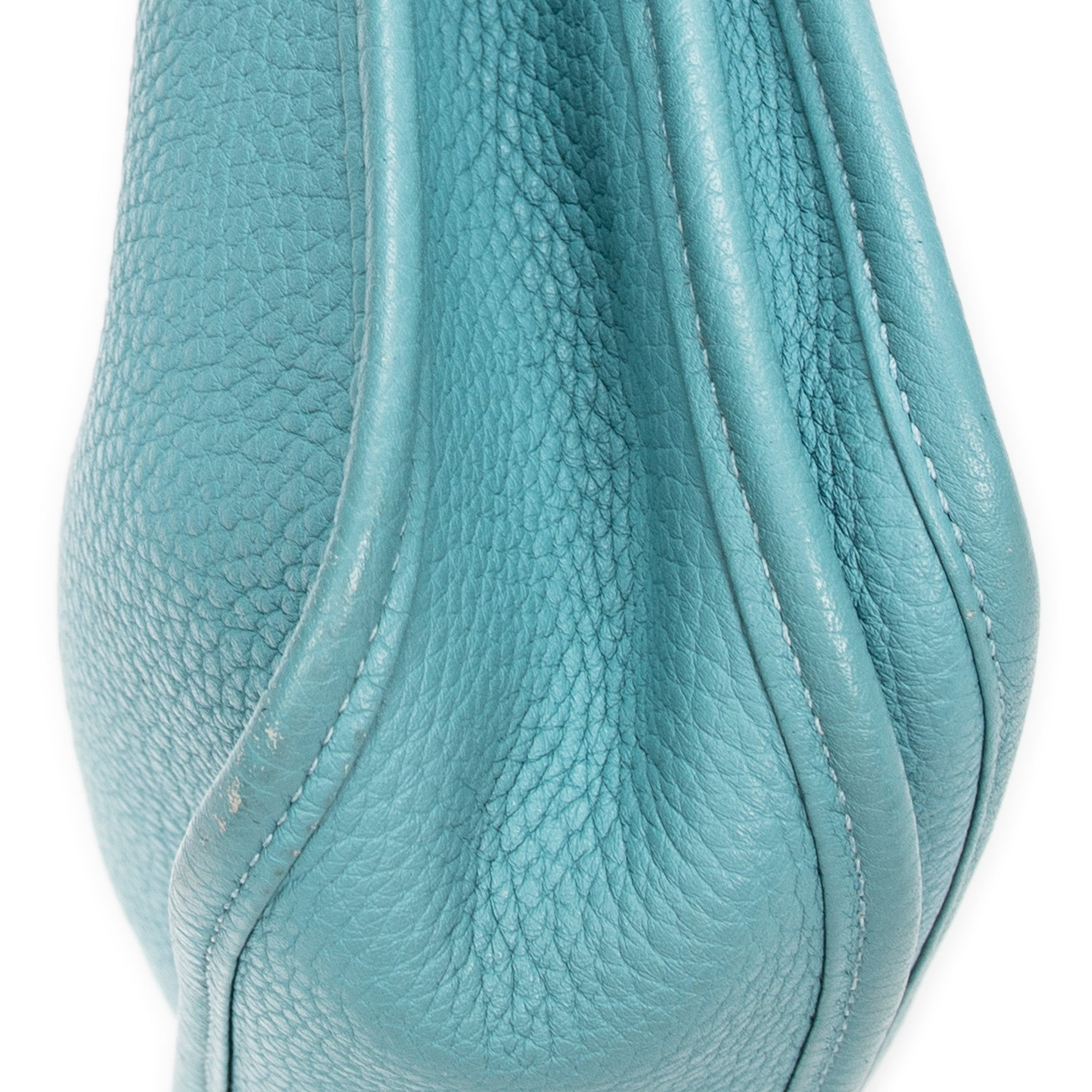 Evelyne III PM