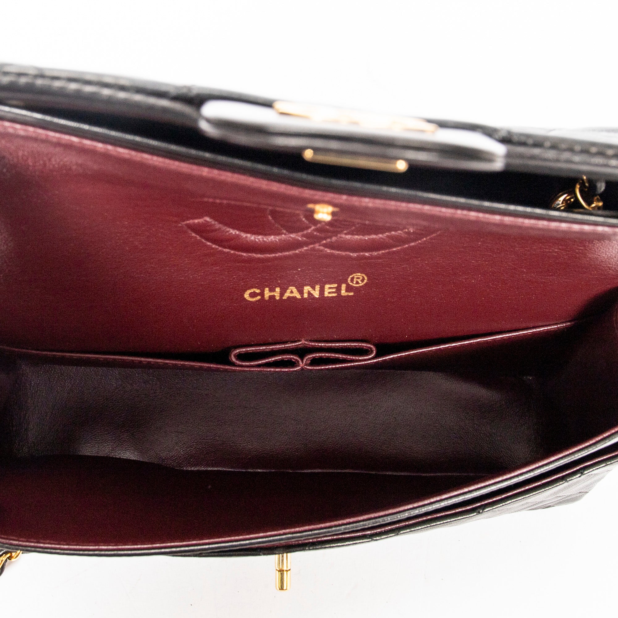 Classic Double Flap 26