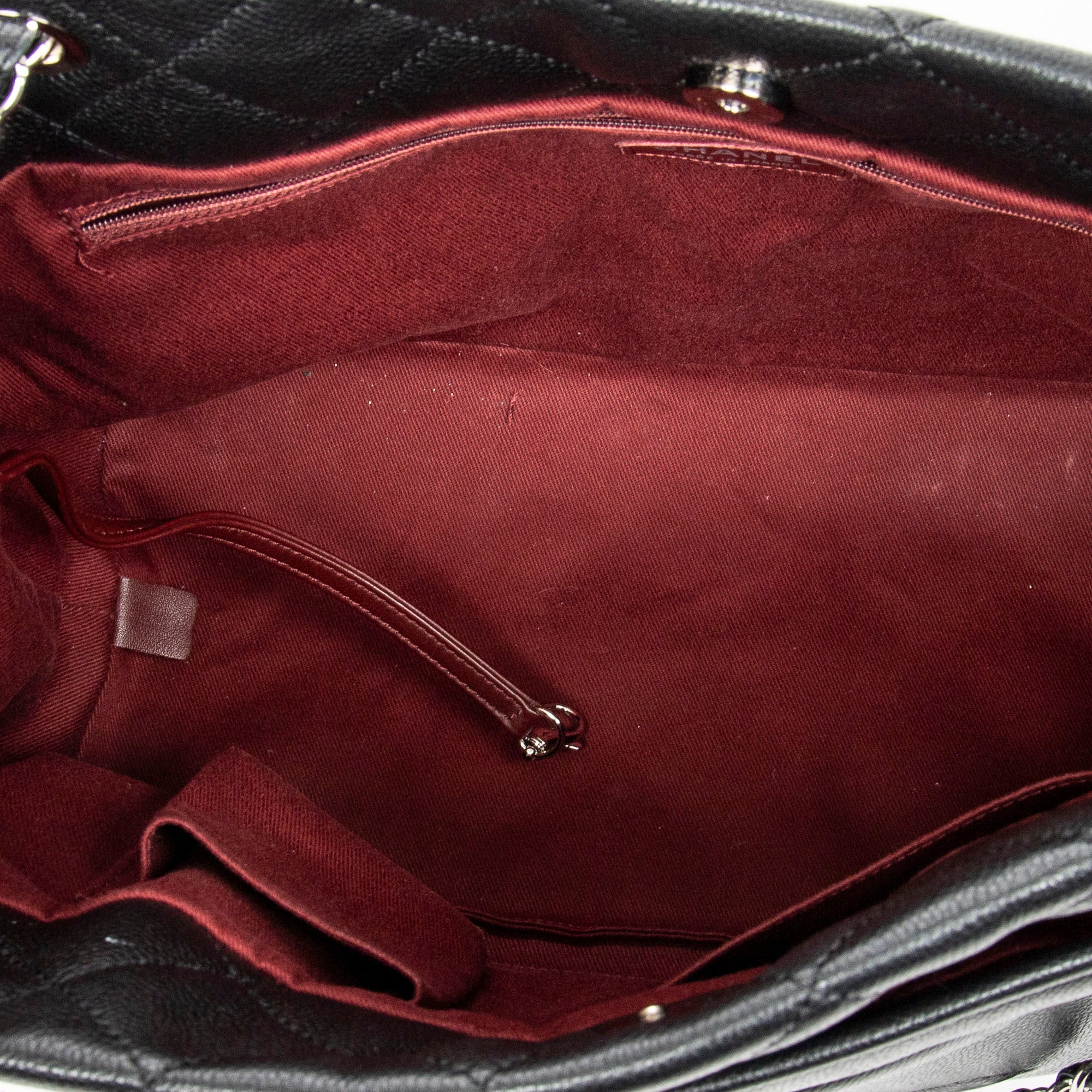 Timeless Soft Chain Tote