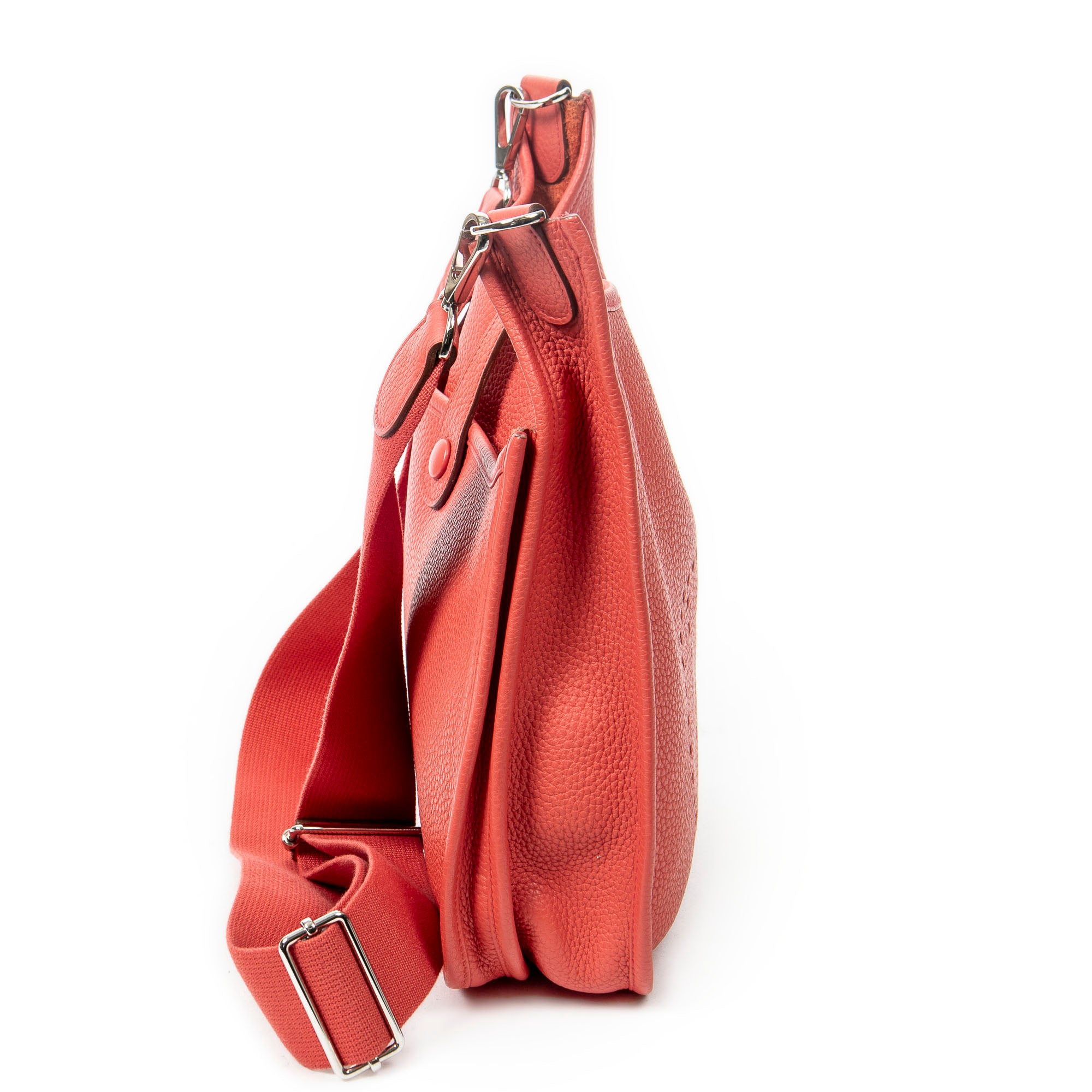 Evelyne III PM