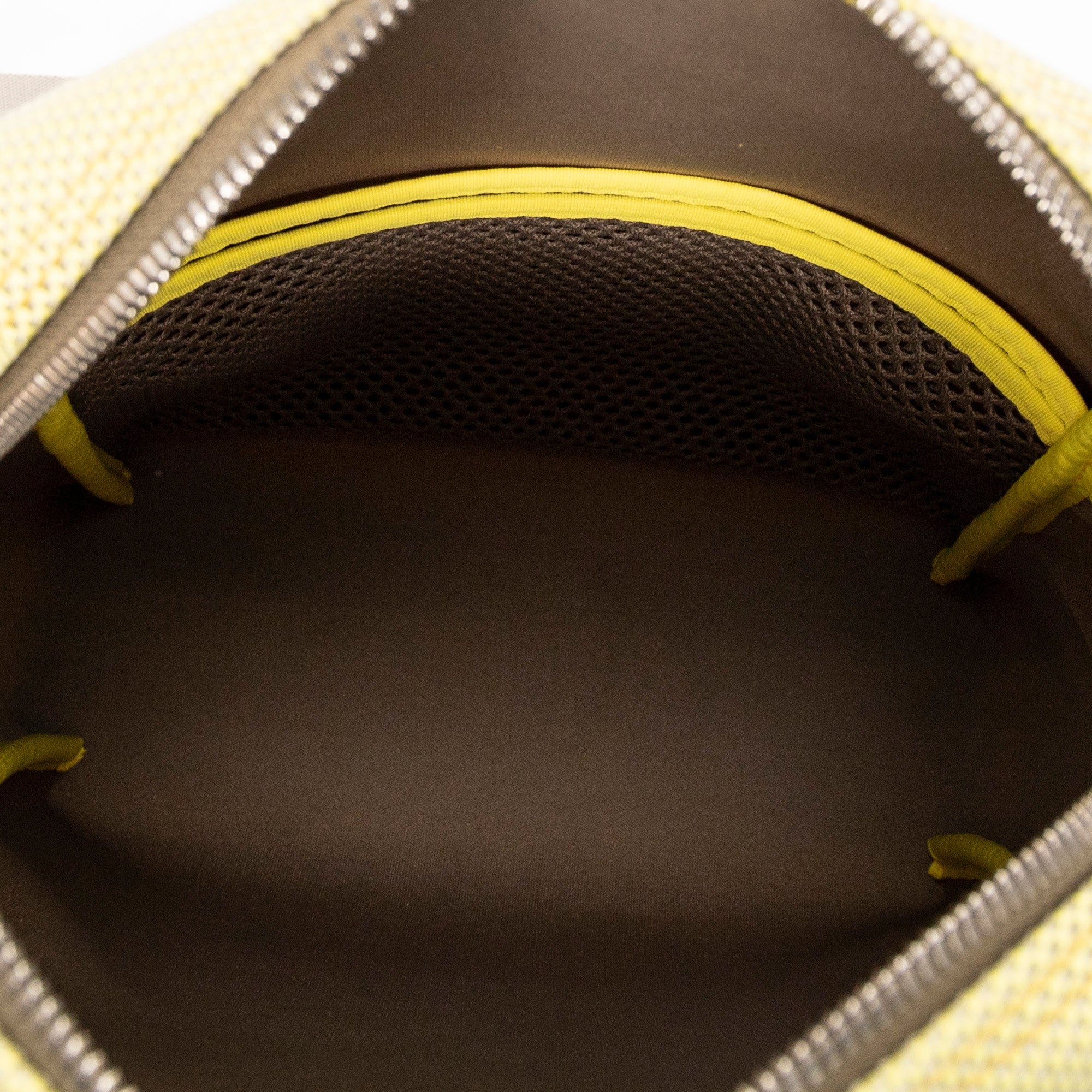 Ltd. Ed. LV Cup Weatherly