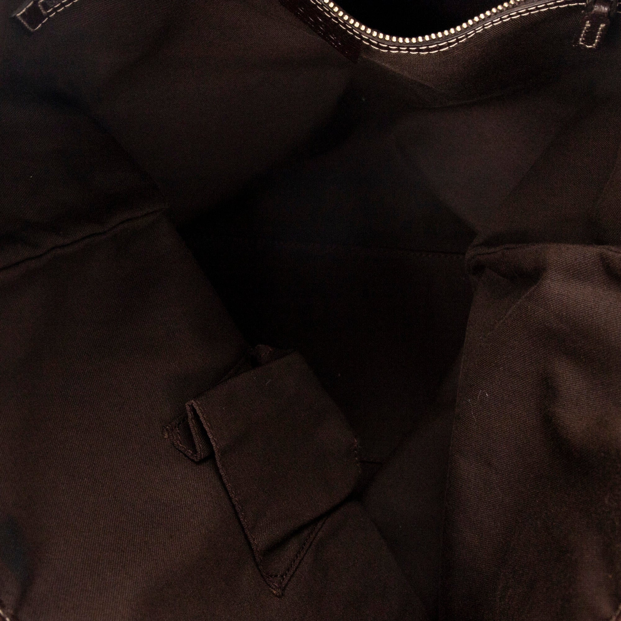 Charmy Tote