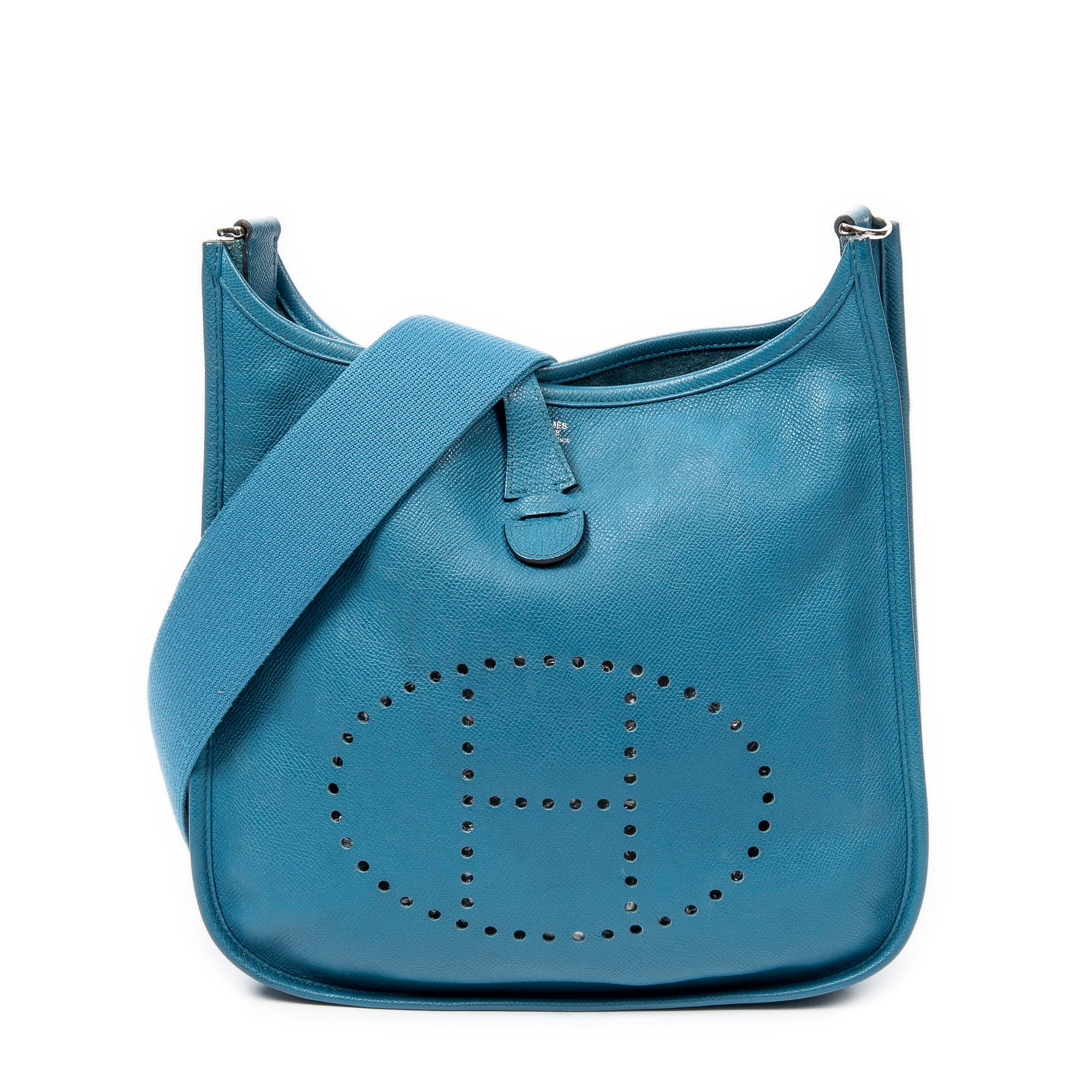 Evelyne III PM