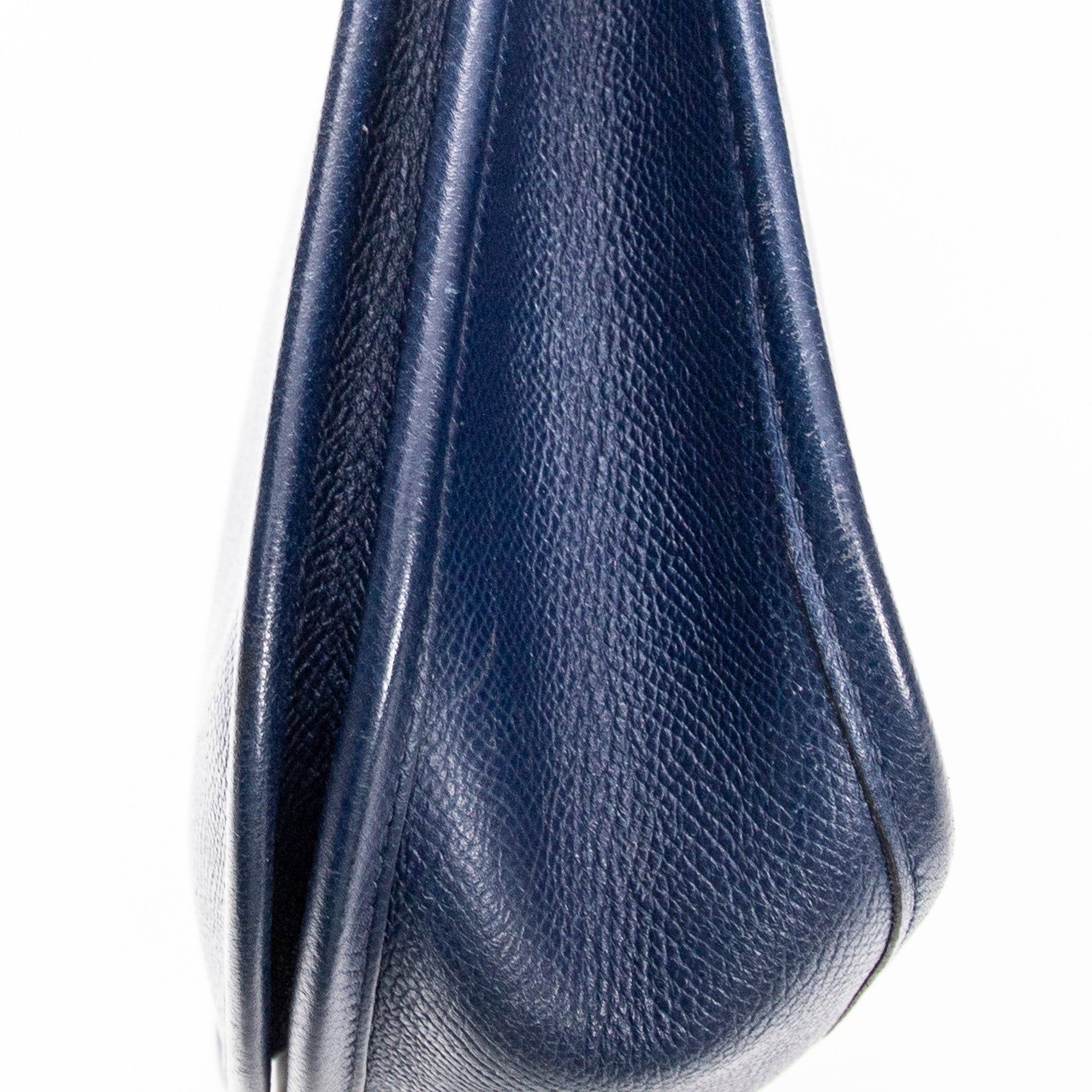 Evelyne III PM