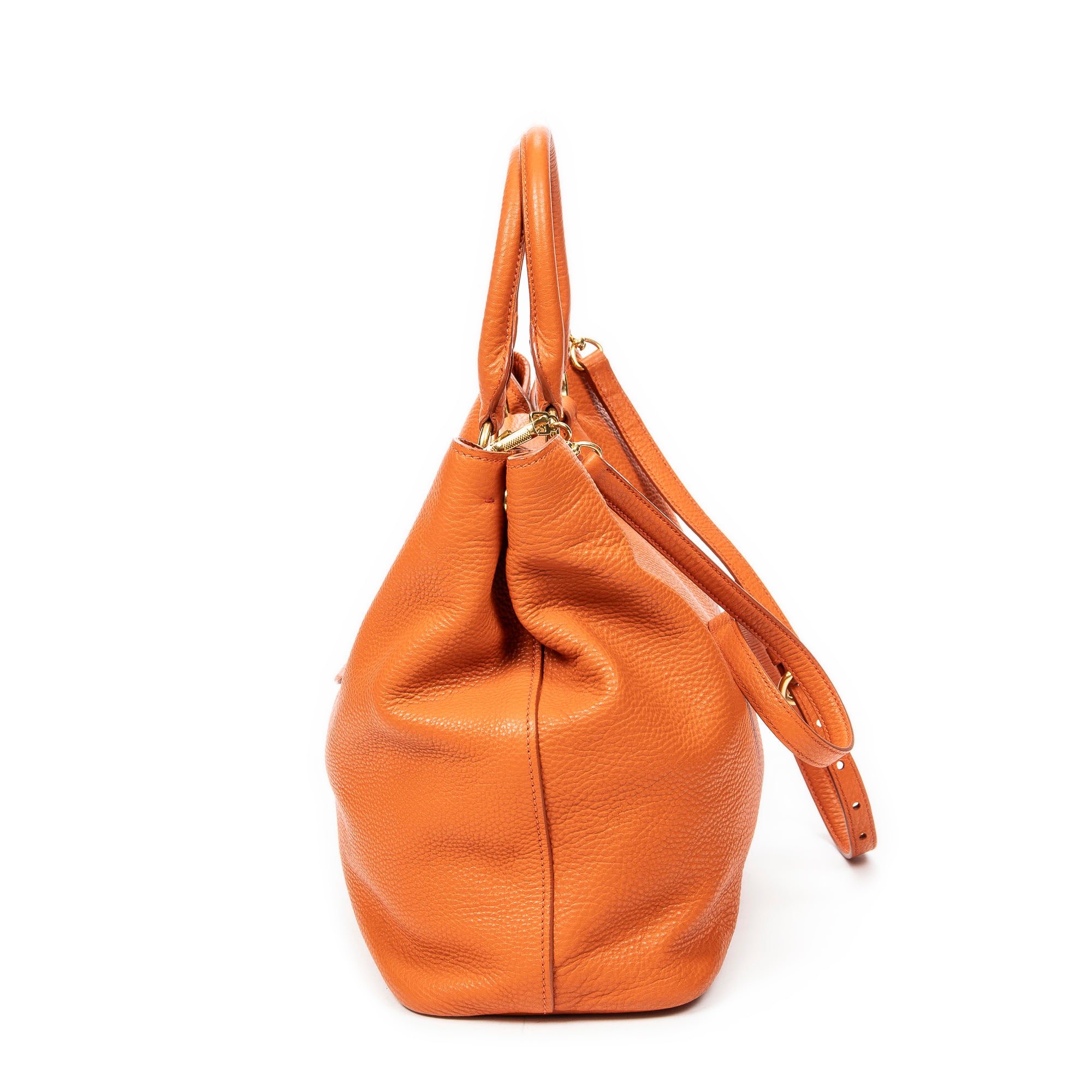 Push Lock Tote