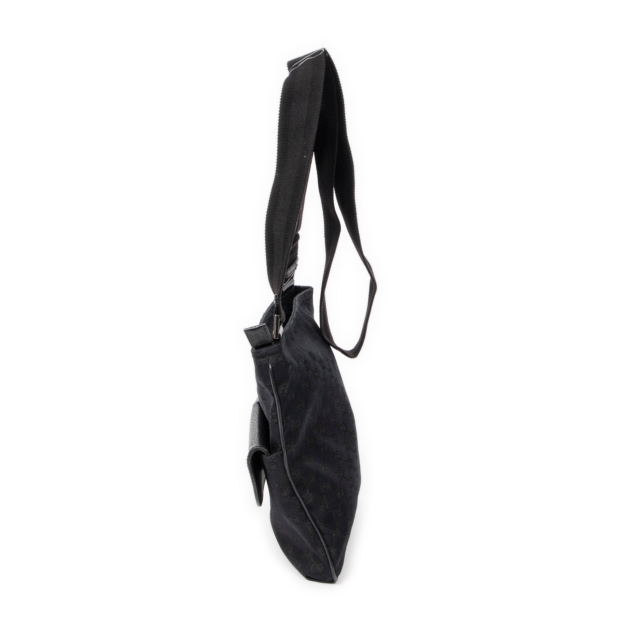 Front Pocket Messenger