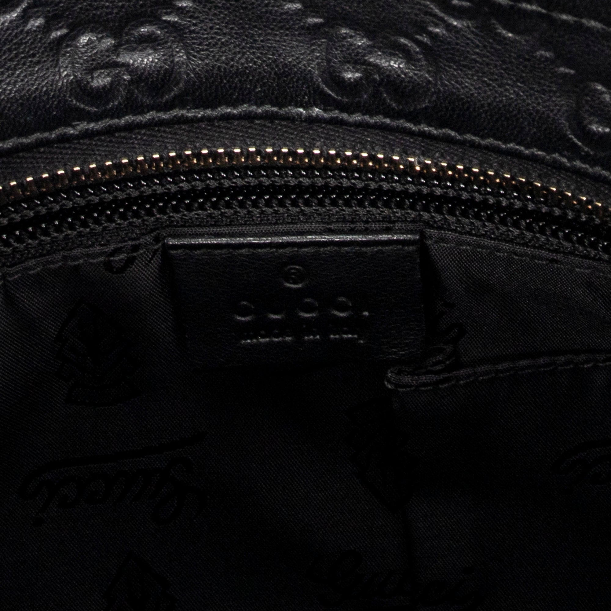 Small Flat Messenger