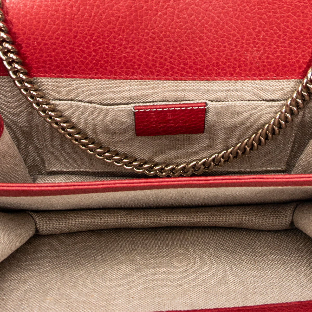 Small Interlocking GG Chain Crossbody