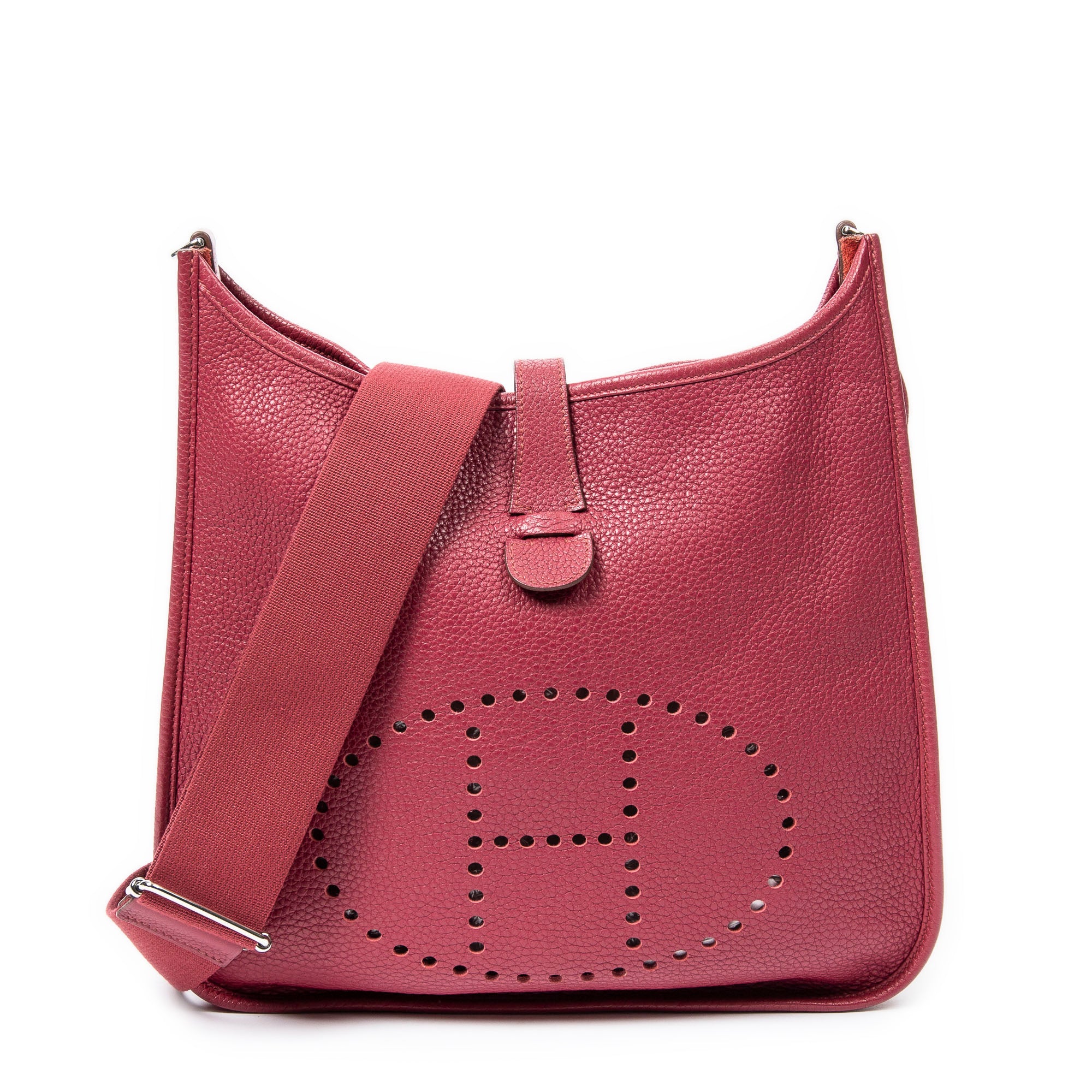 Evelyne III GM