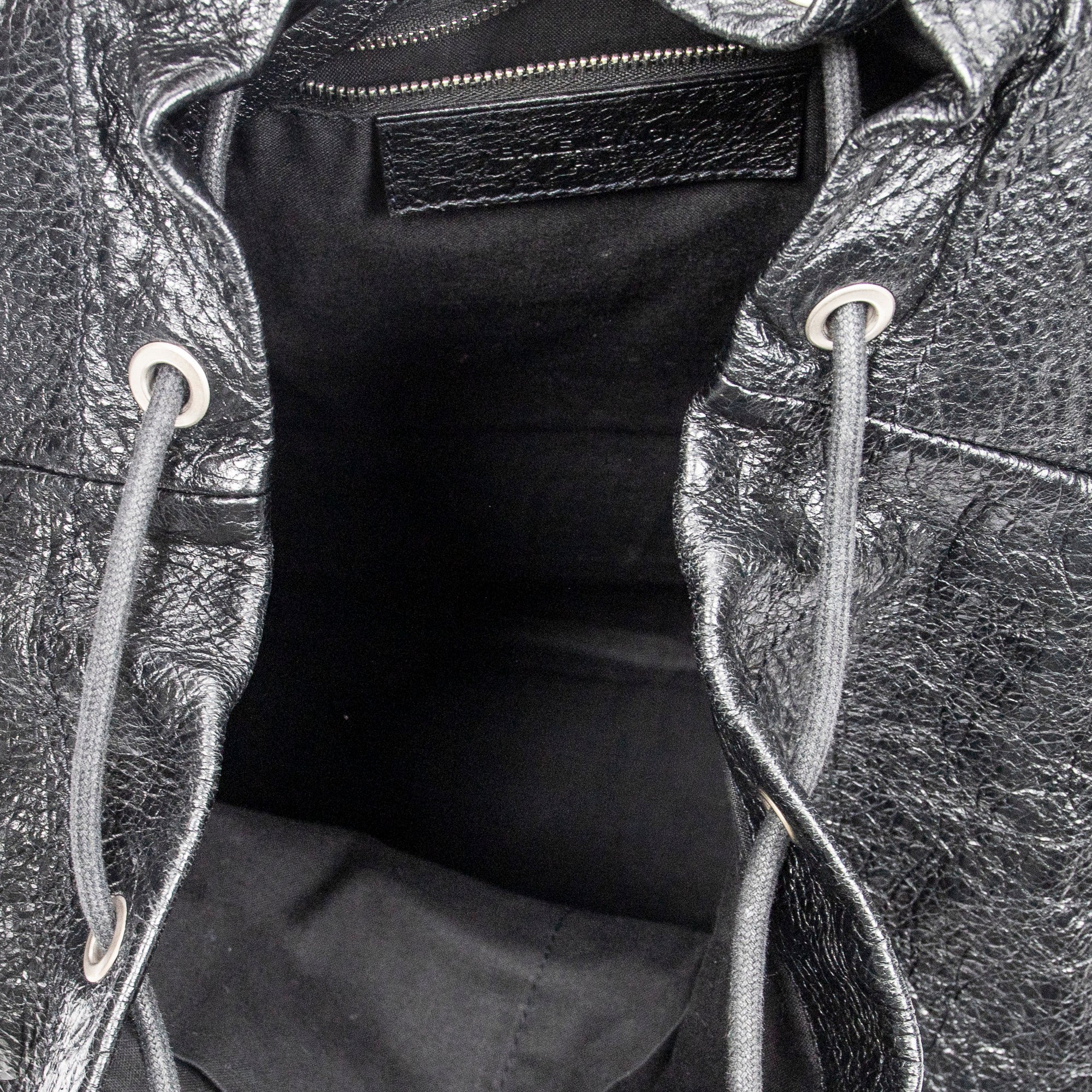 Traveler Drawstring Backpack
