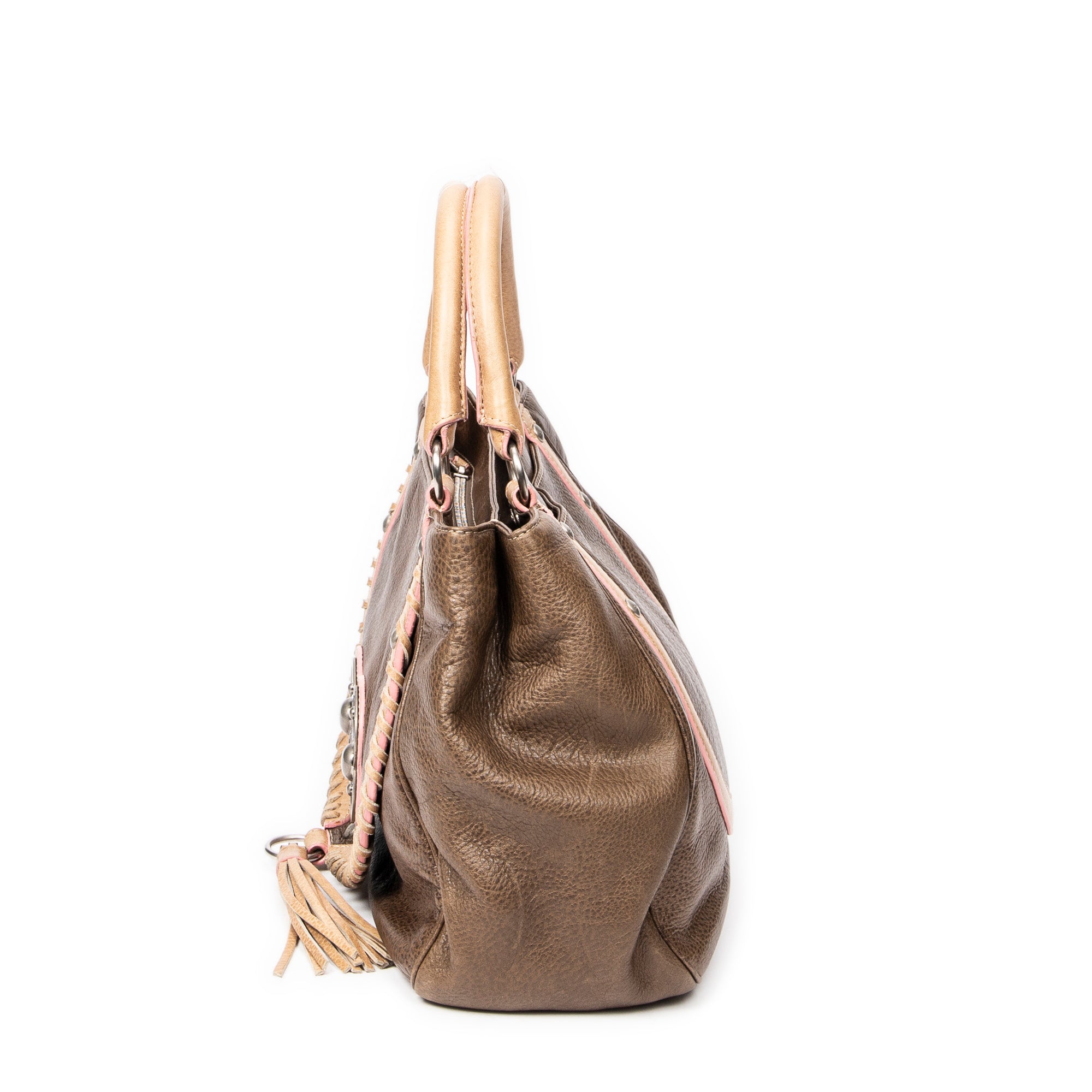 Medallion Zipped Flap