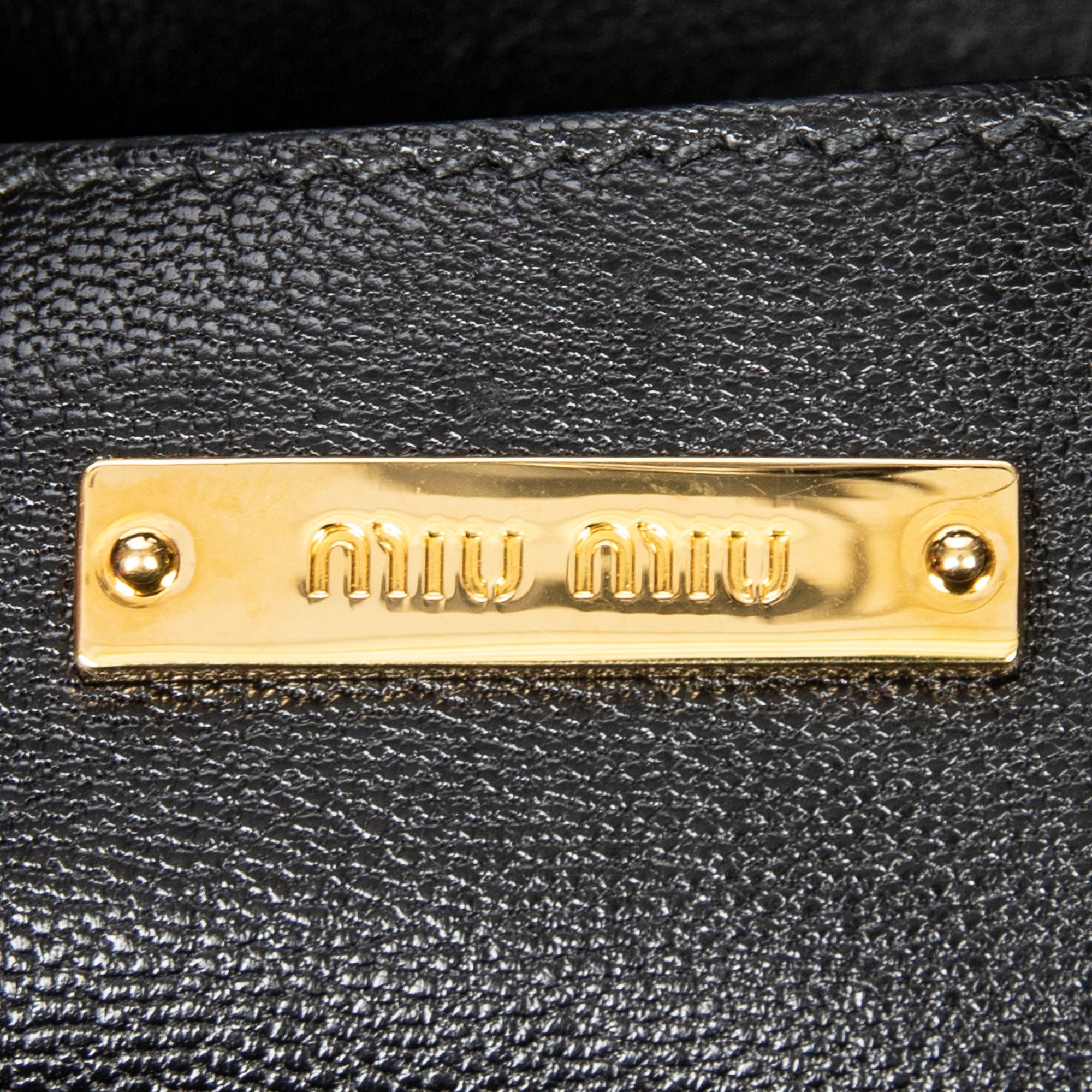 Push Lock Flap Top Handle