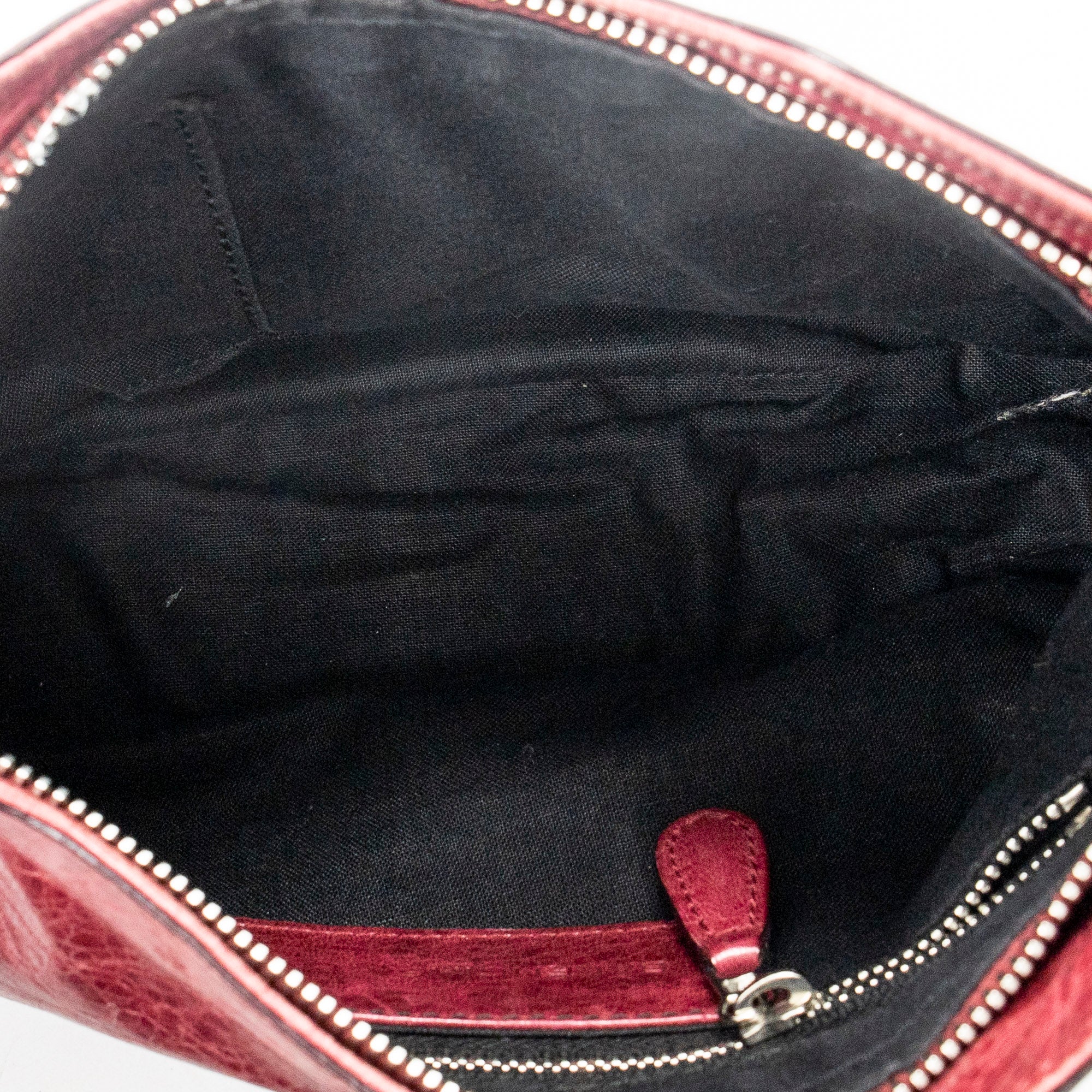 Giant 12 Hip Crossbody