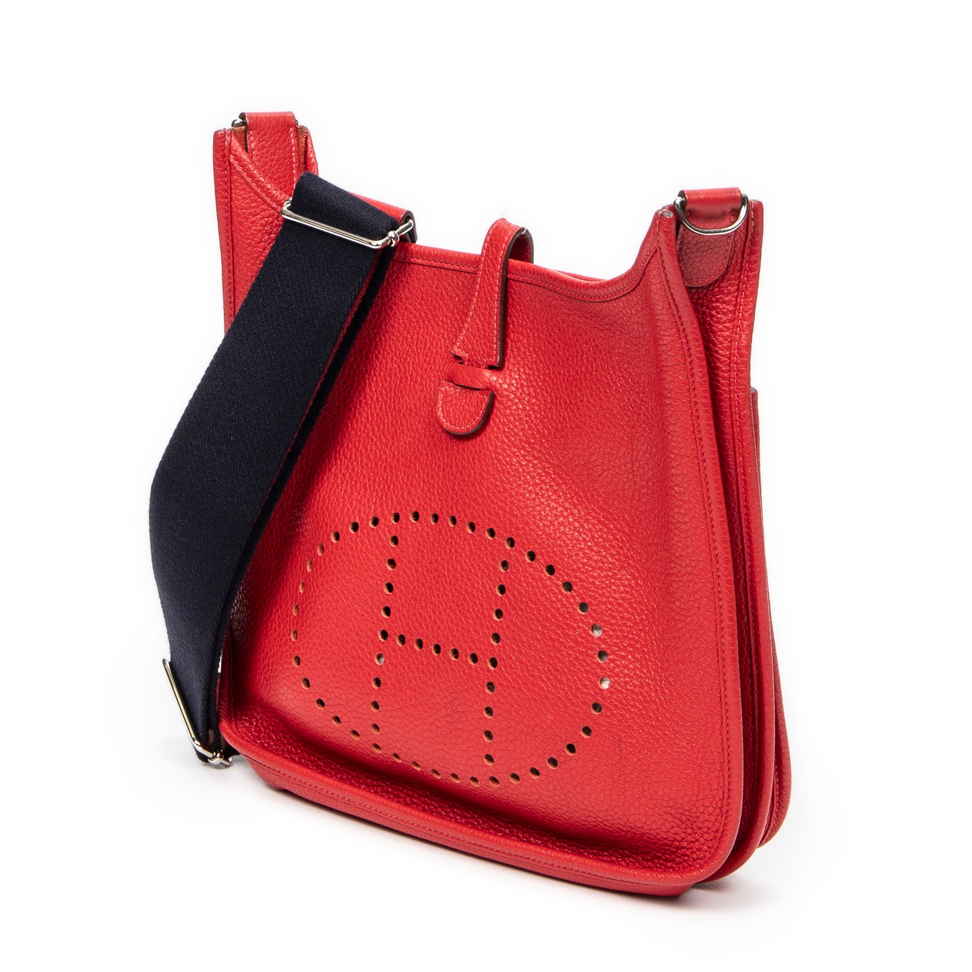 Evelyne III PM