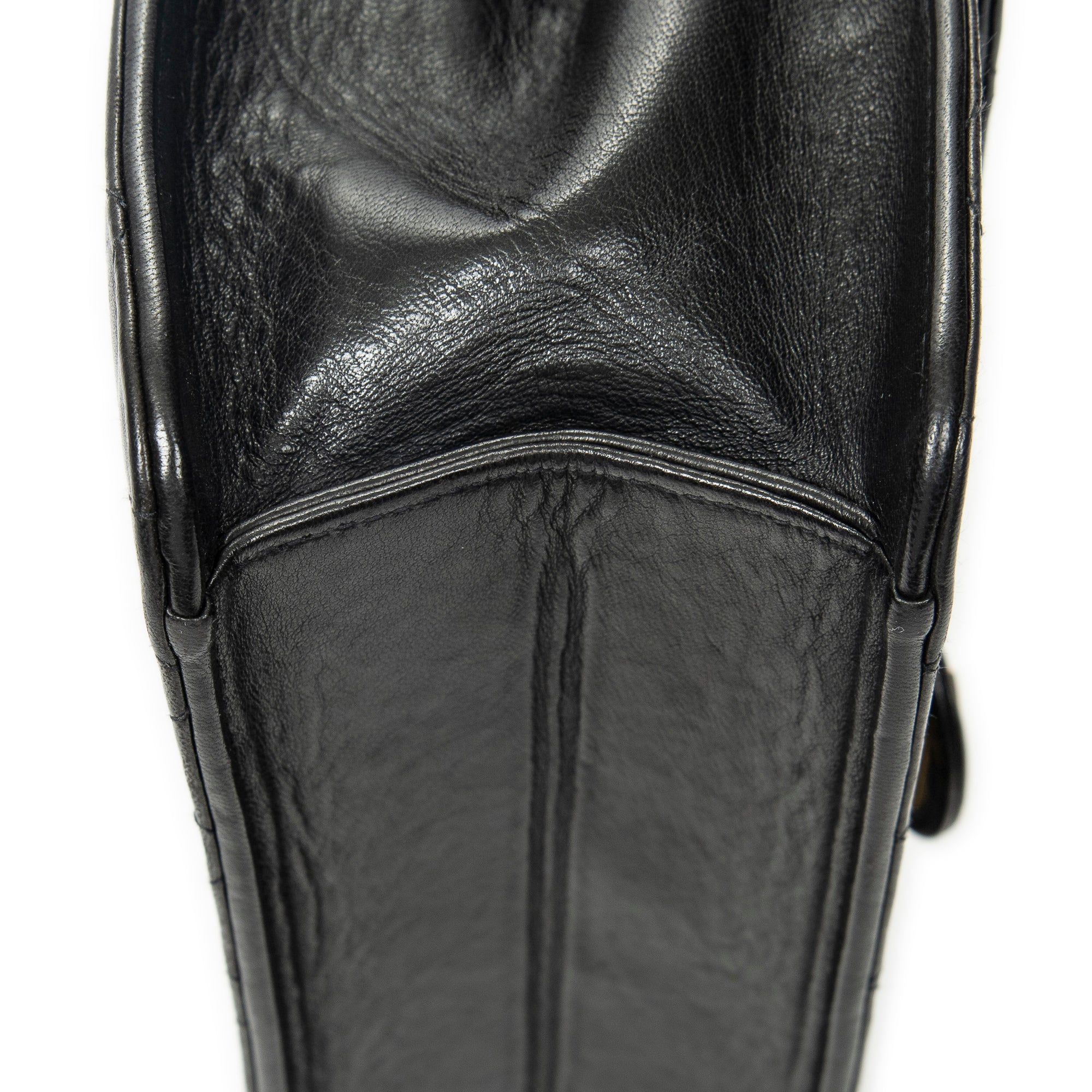 Vintage Push Lock Straight Flap