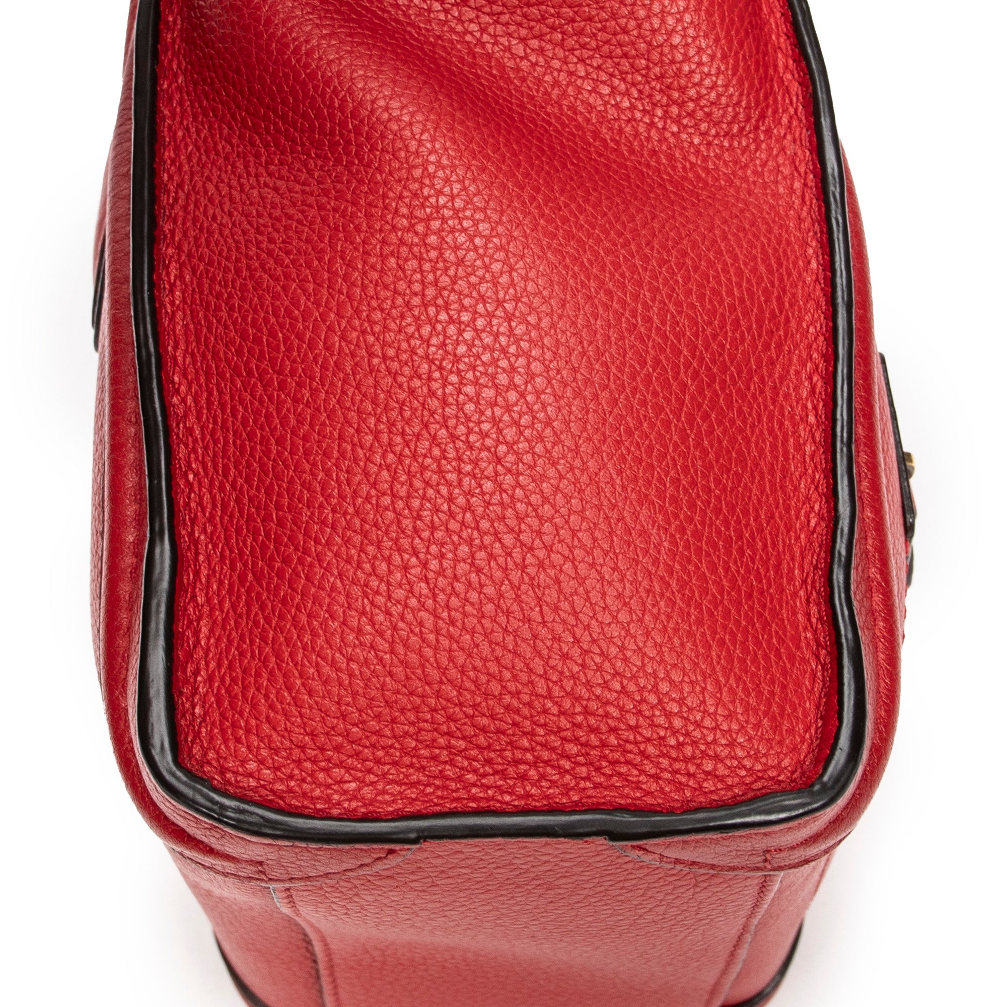 Nano Luggage
