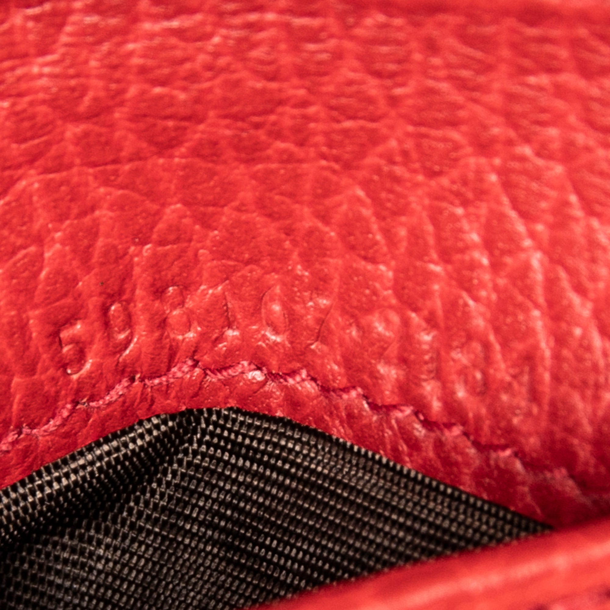 Interlocking G Compact Wallet
