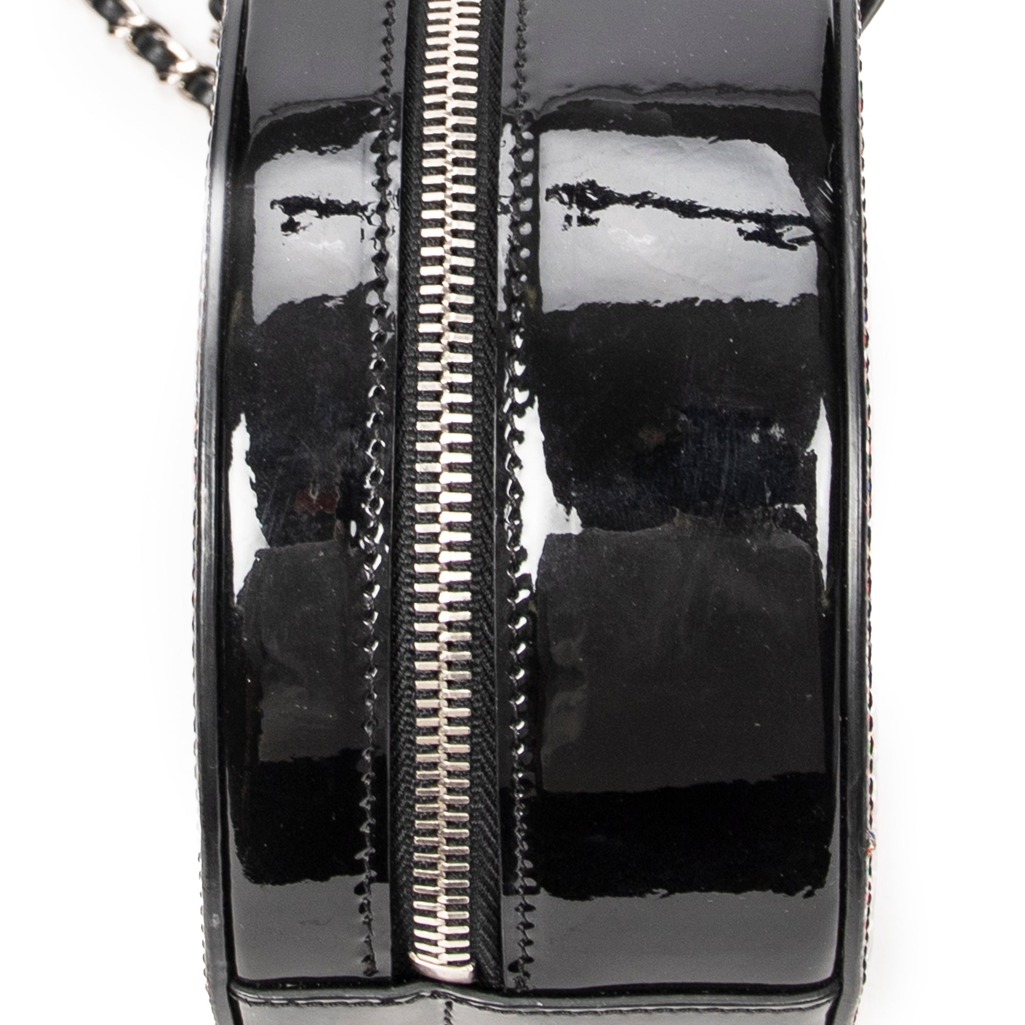 CC Round Glitter Chain Crossbody
