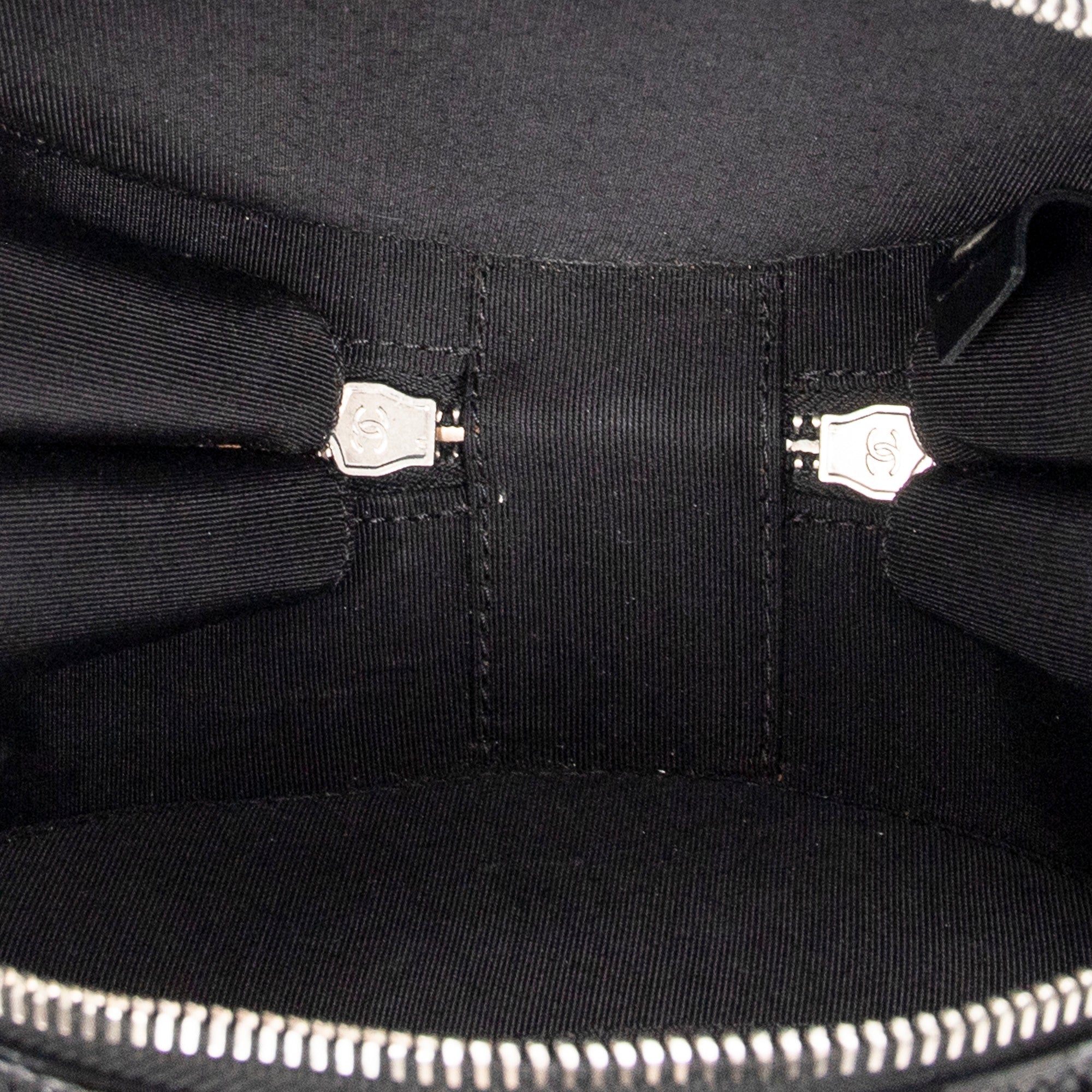 CC Round Glitter Chain Crossbody