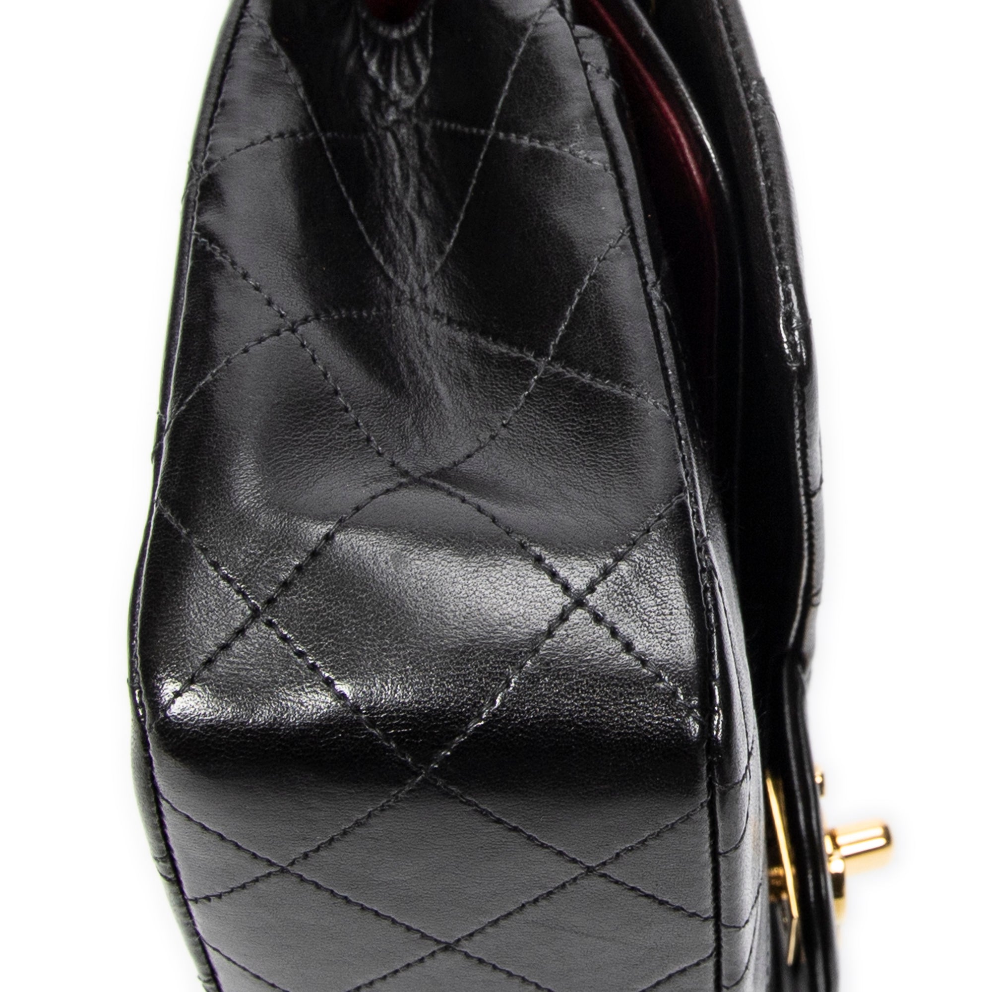 Classic Double Flap 23