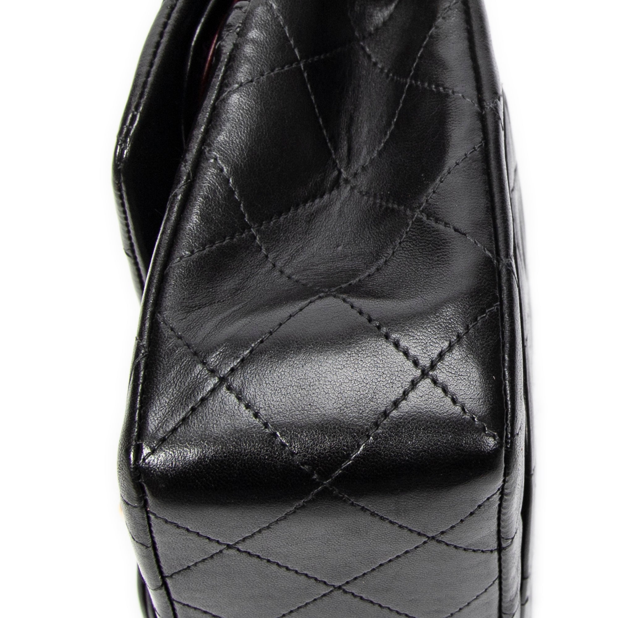 Classic Double Flap 23