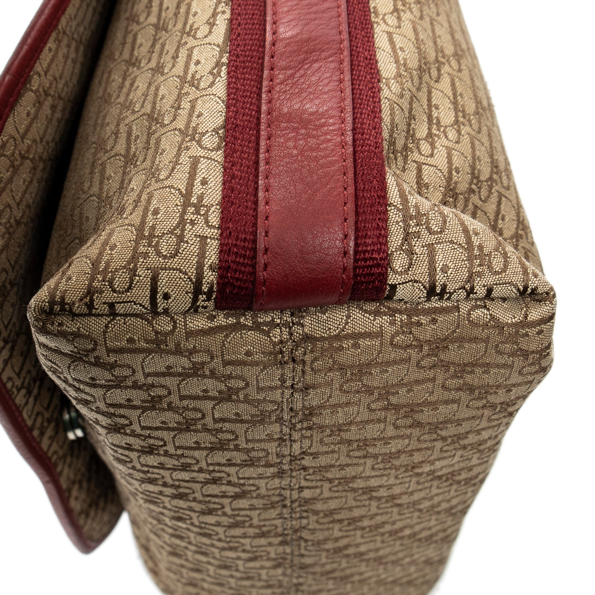 Street Chic Flap Messenger
