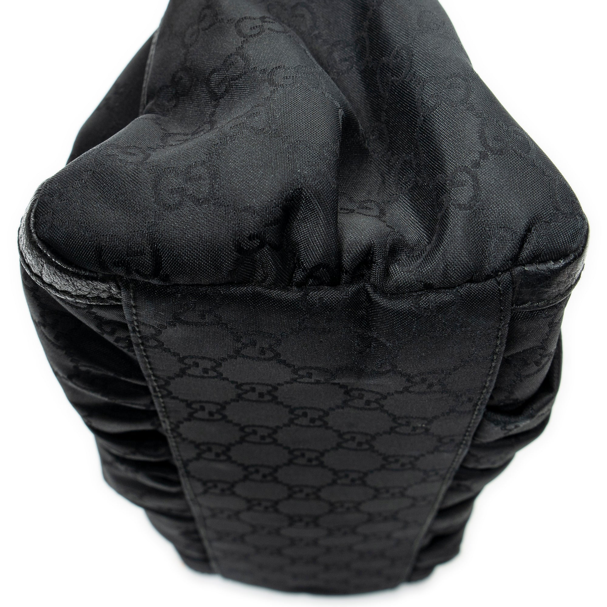 Small D-Ring Hobo