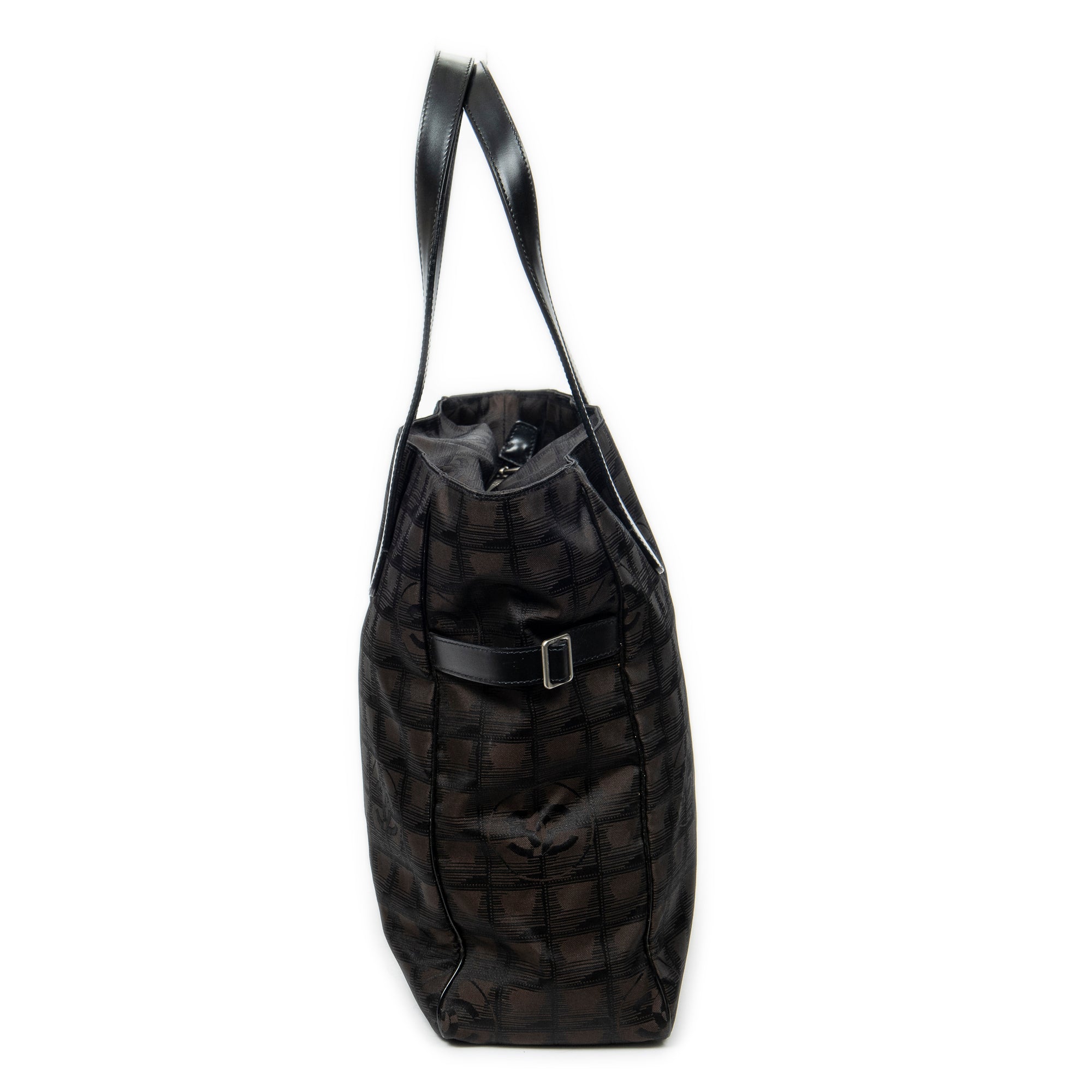 New Travel Line Tote