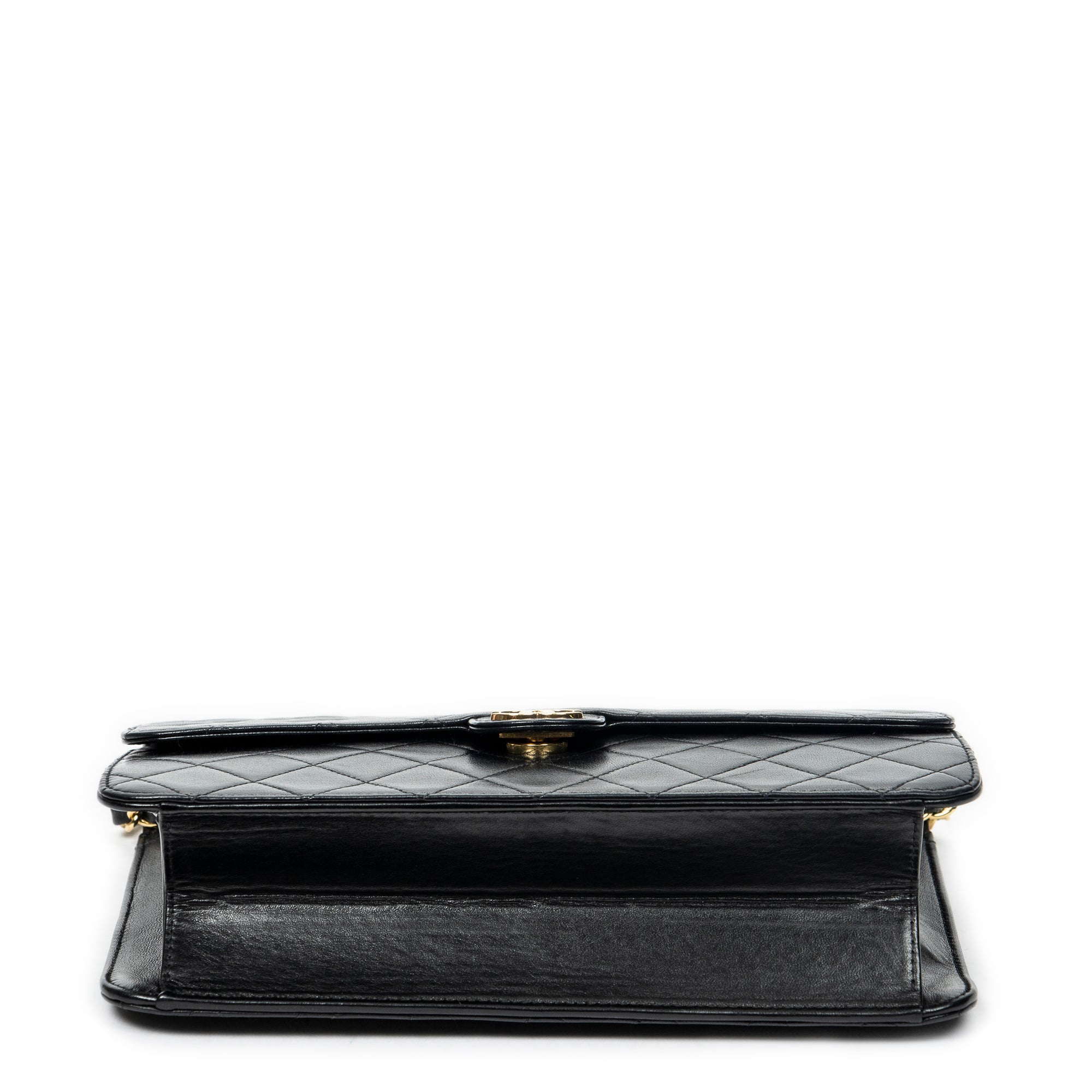 Vintage Push Lock Straight Flap