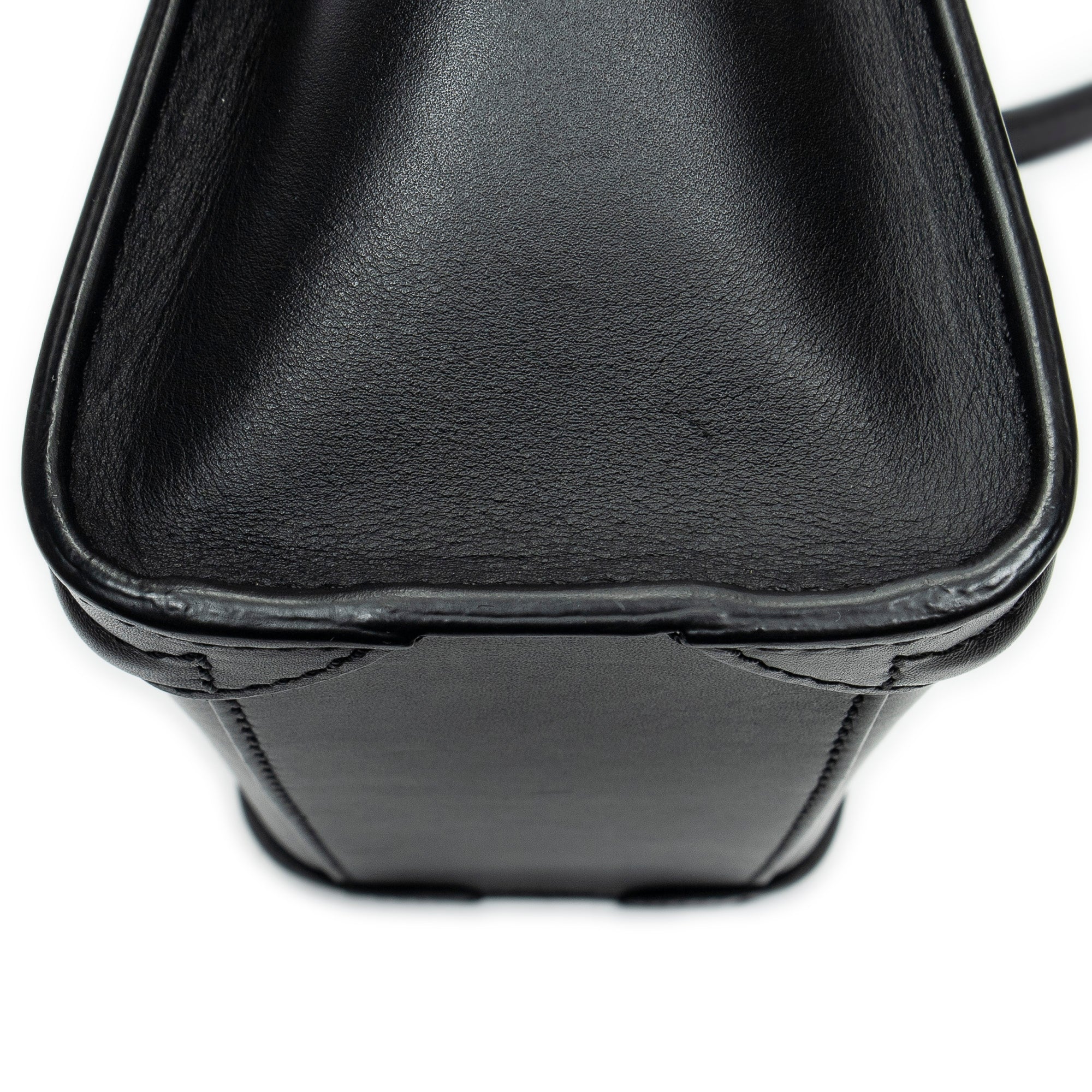 Nano Luggage