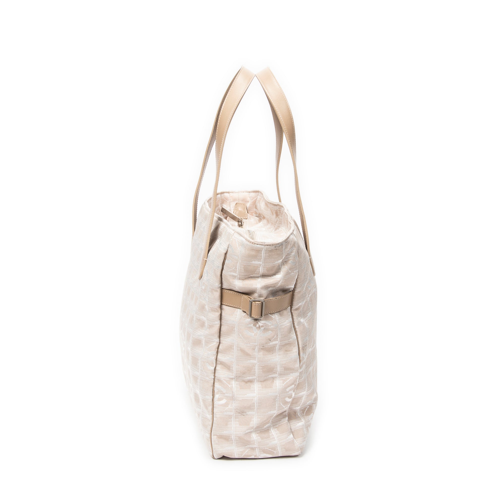 New Travel Line Shopping Tote